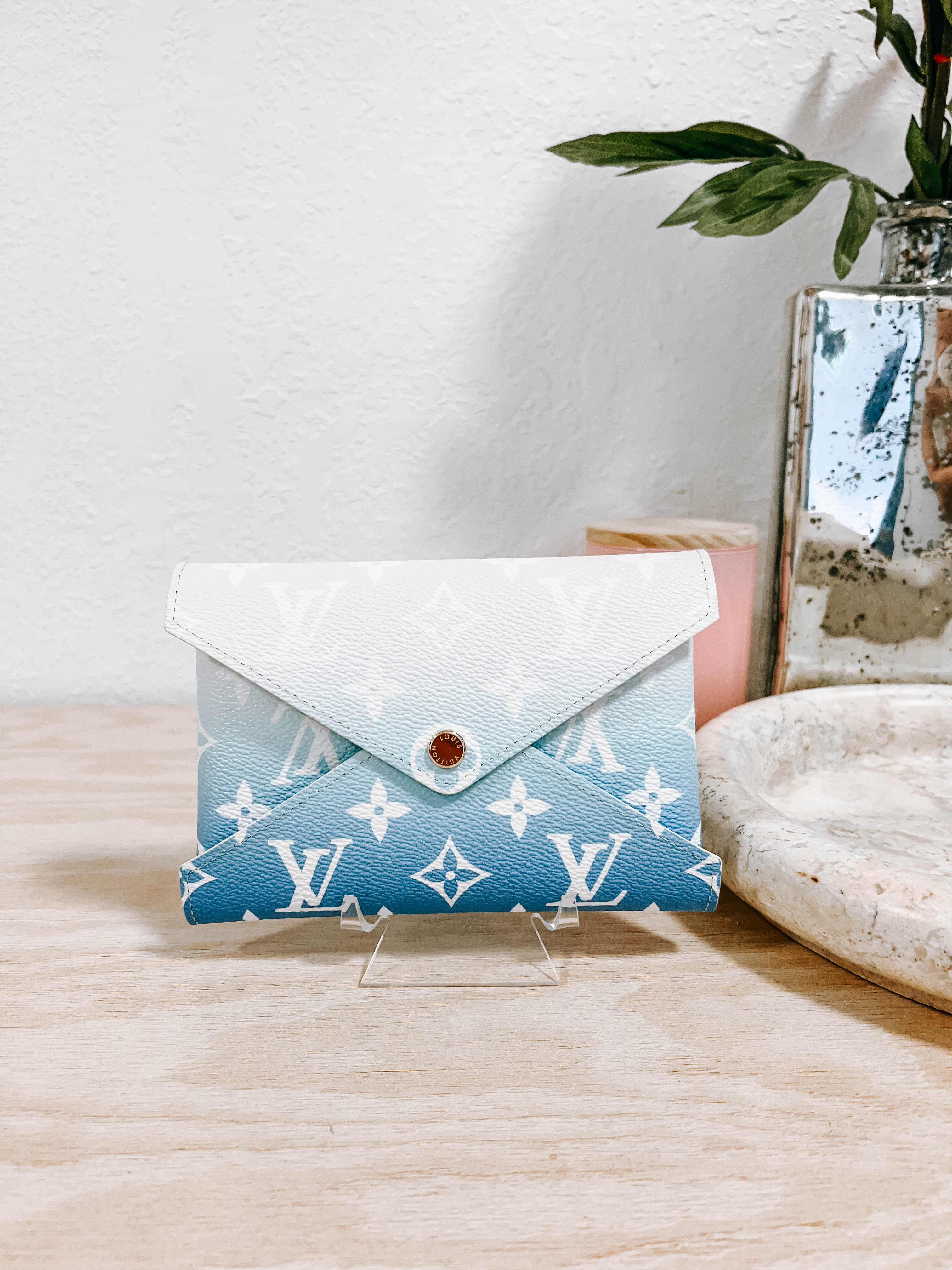 Louis Vuitton Medium Monogram By The Pool Kirigami Pochette
