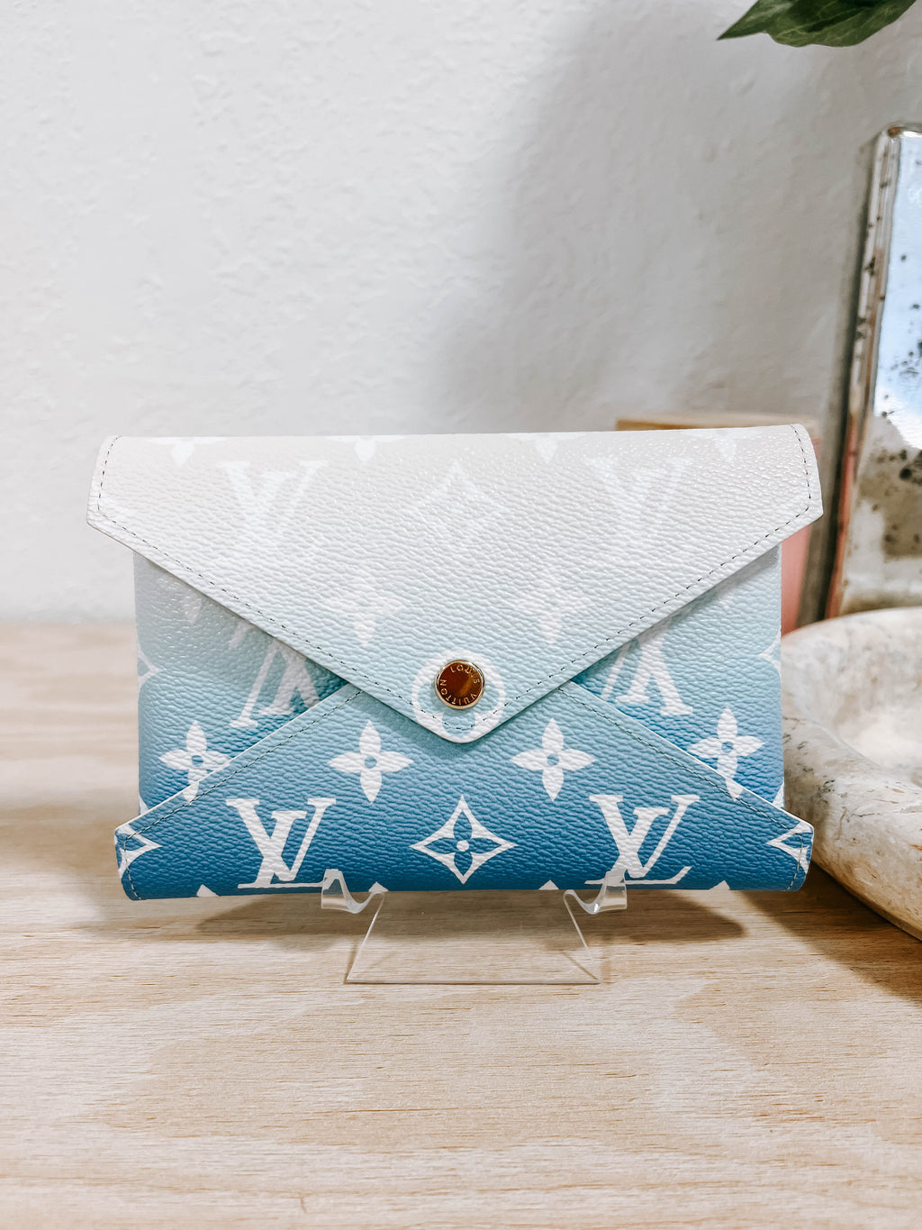 Louis Vuitton Medium Monogram By The Pool Kirigami Pochette