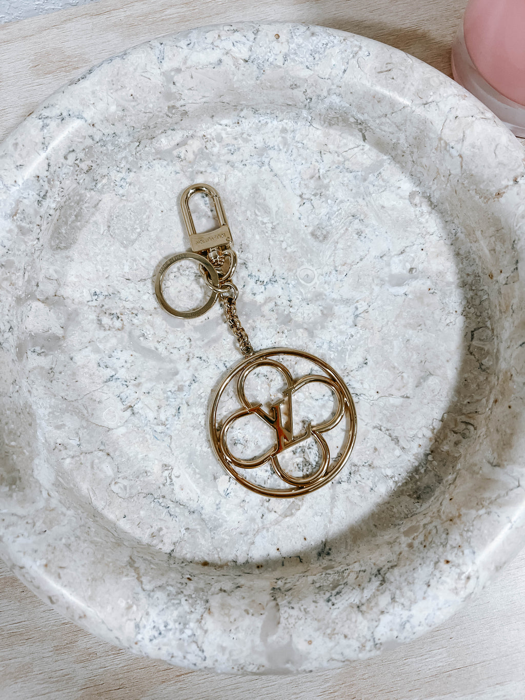 Pre-Owned LV Brass Keychain Porte Cle Flower Bag Charm