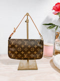 Louis Vuitton Monogram Pochette Accessories