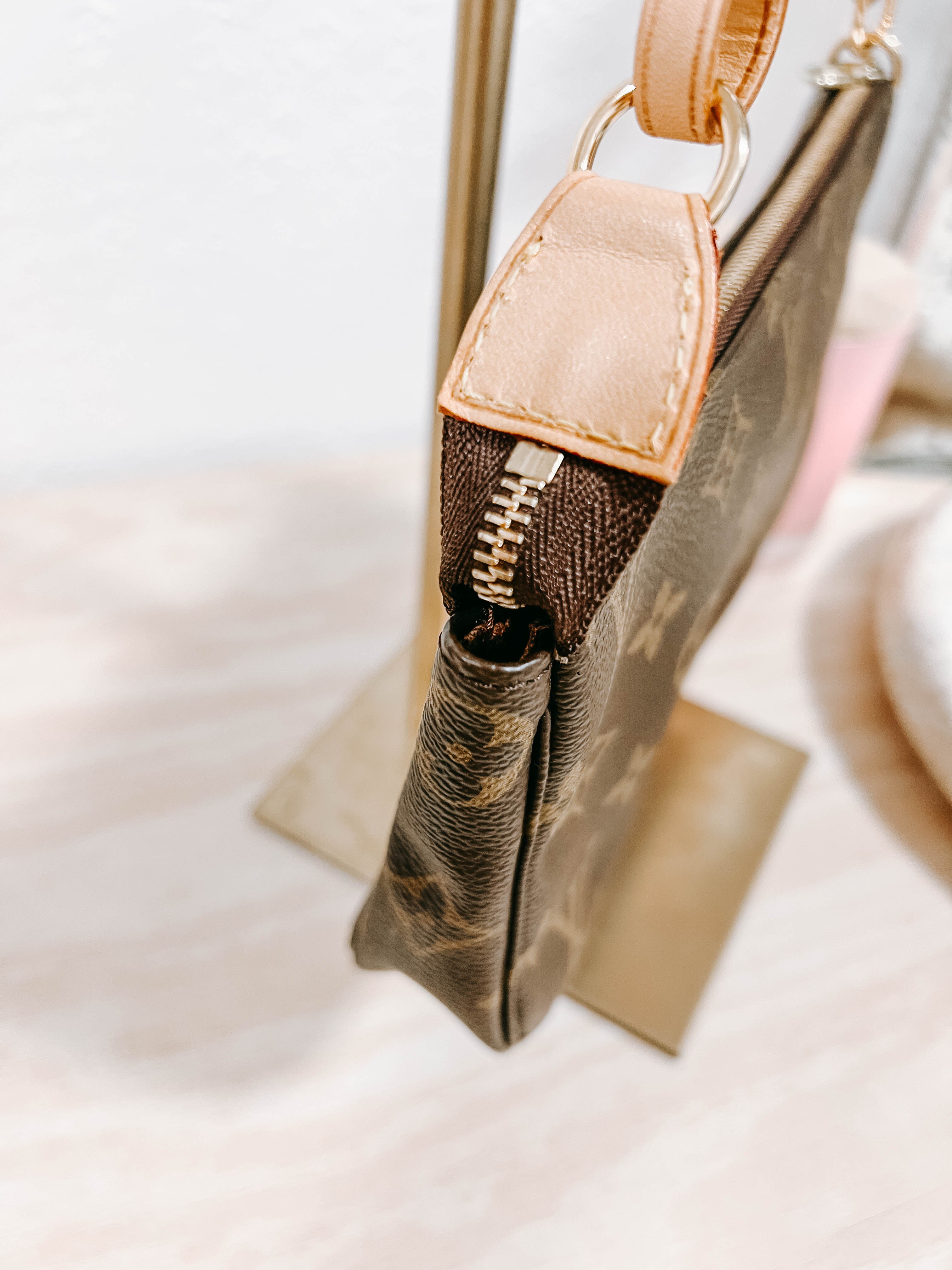 Louis Vuitton Monogram Pochette Accessories