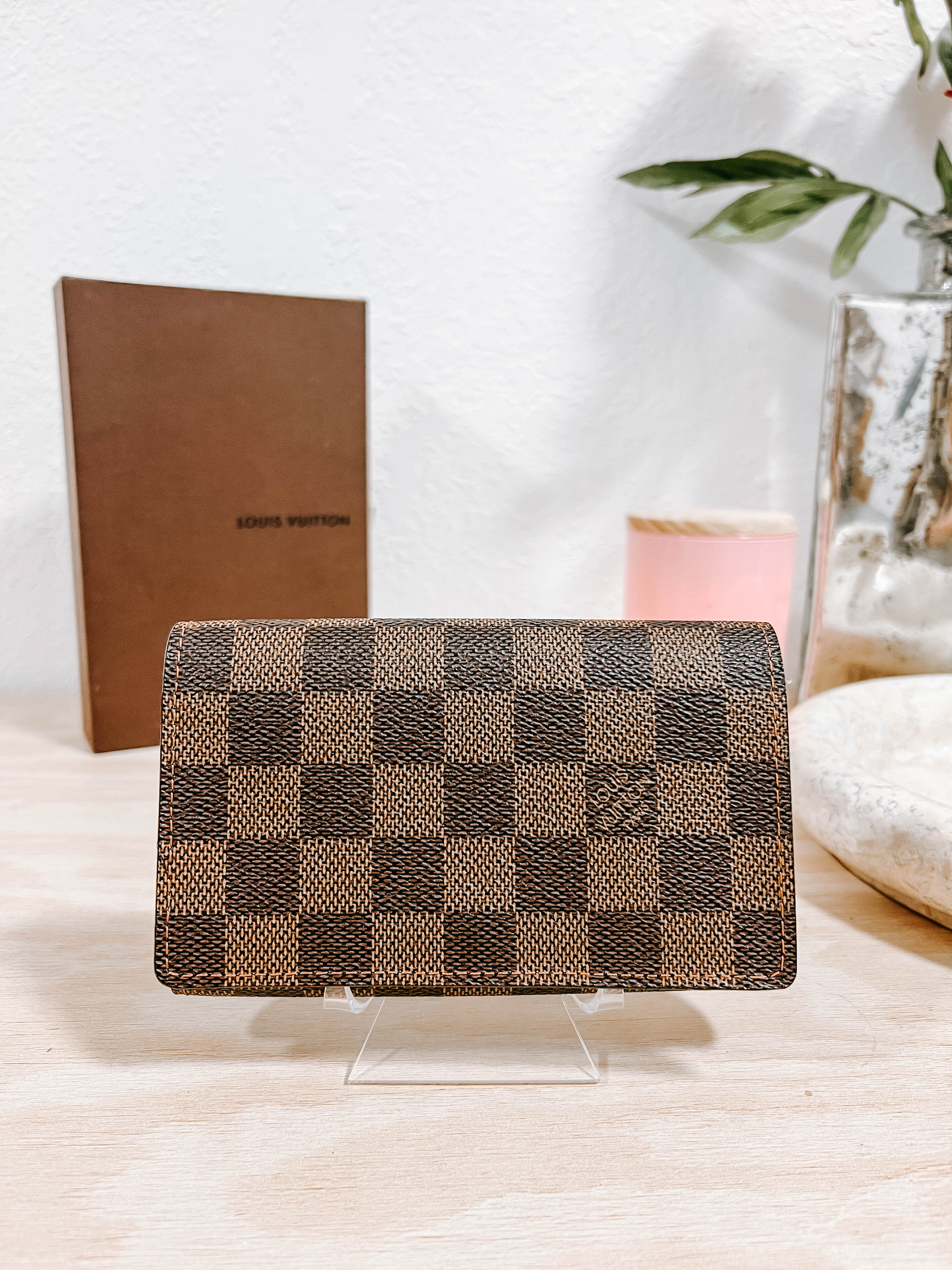 Pre-Owned LV Damier Ebene Porte Monnaie Tresor Wallet