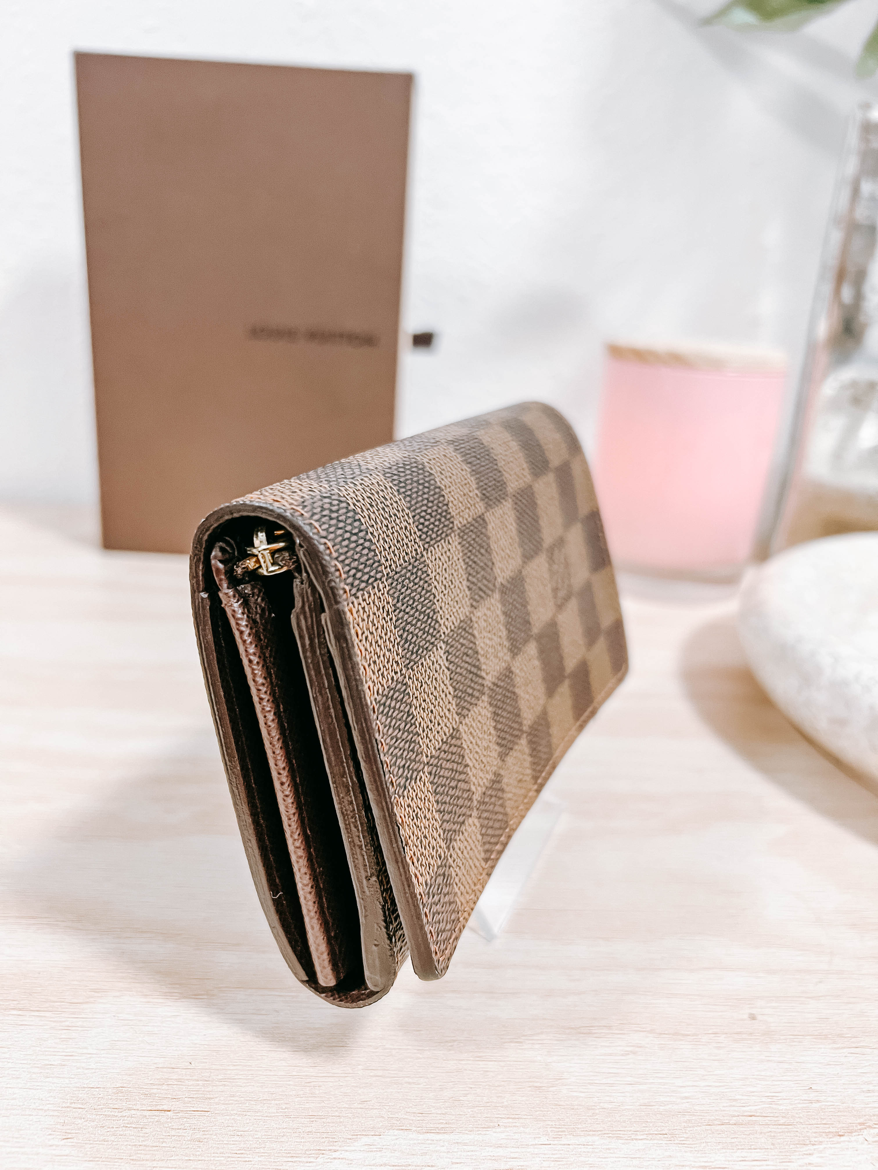 Pre-Owned LV Damier Ebene Porte Monnaie Tresor Wallet