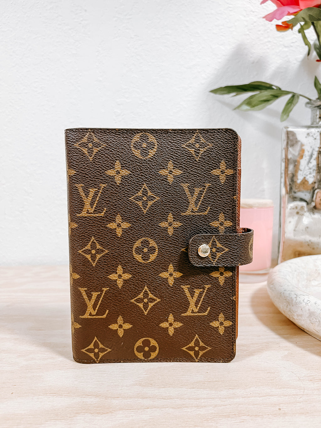 Pre-Owned LV Monogram Agenda MM