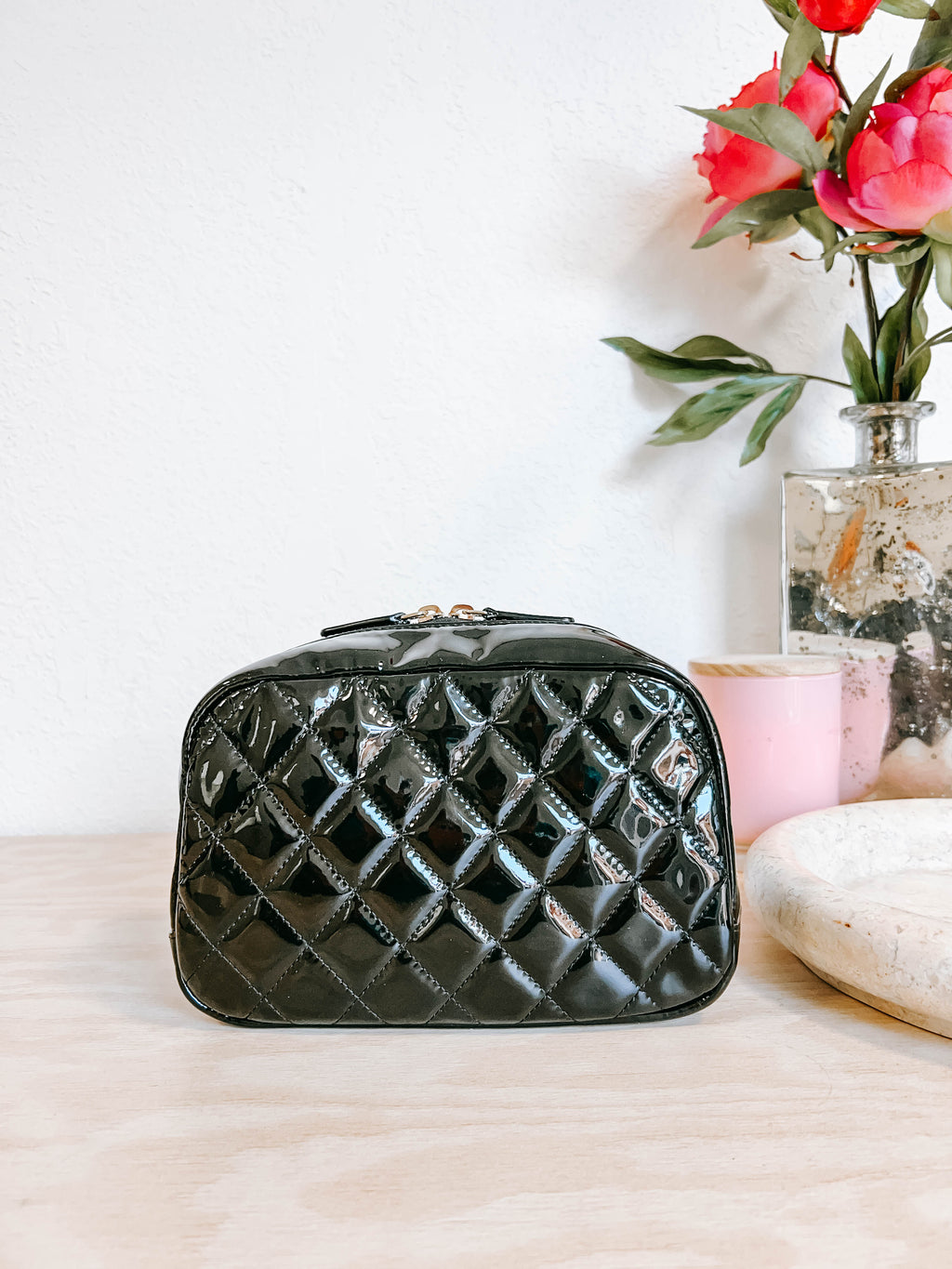 Pre-Owned Chanel Patent Leather Quilted Cosmetics Case
