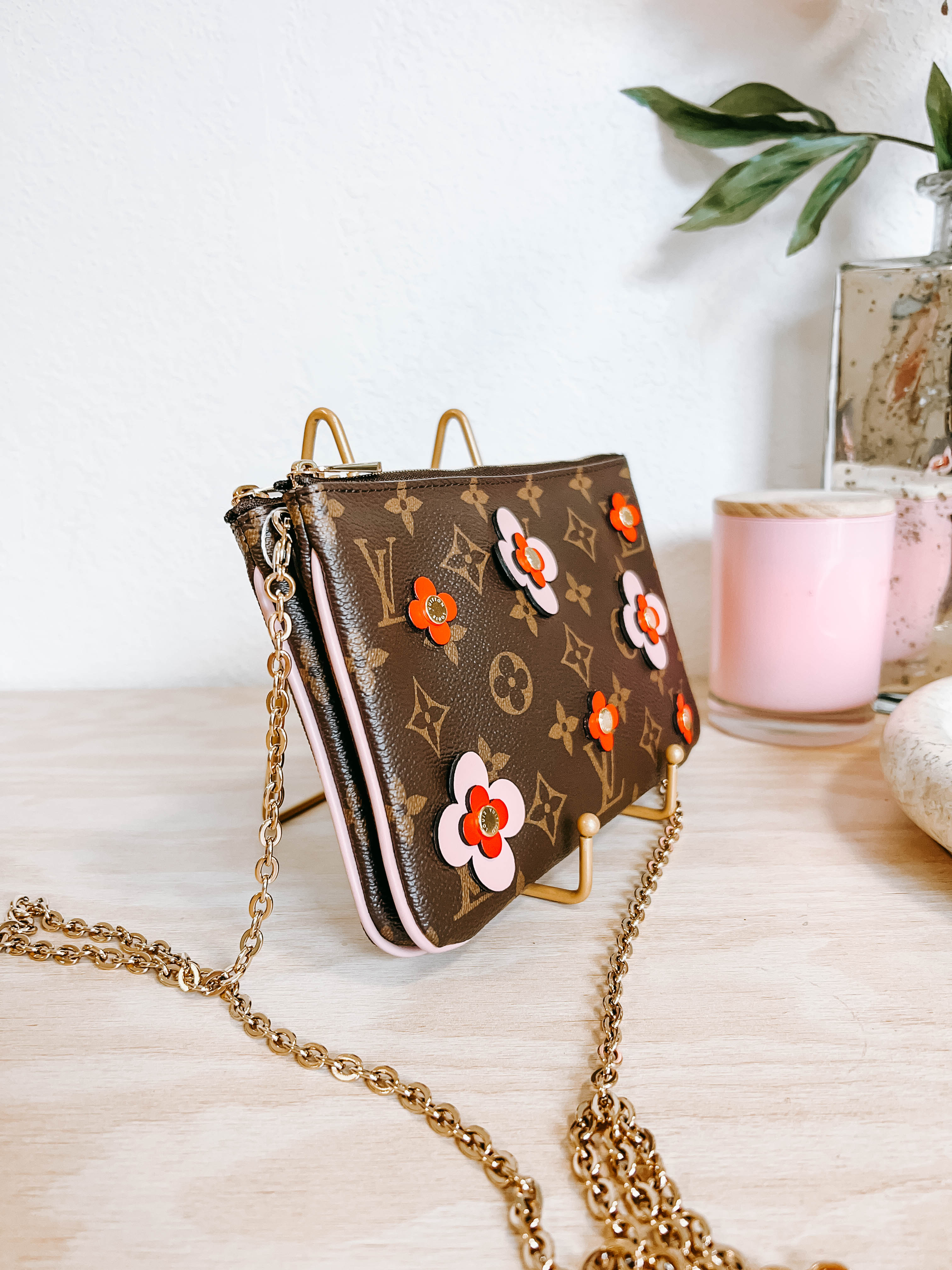Pre-Owned LV Monogram Blooming Flowers Double Zip Pochette