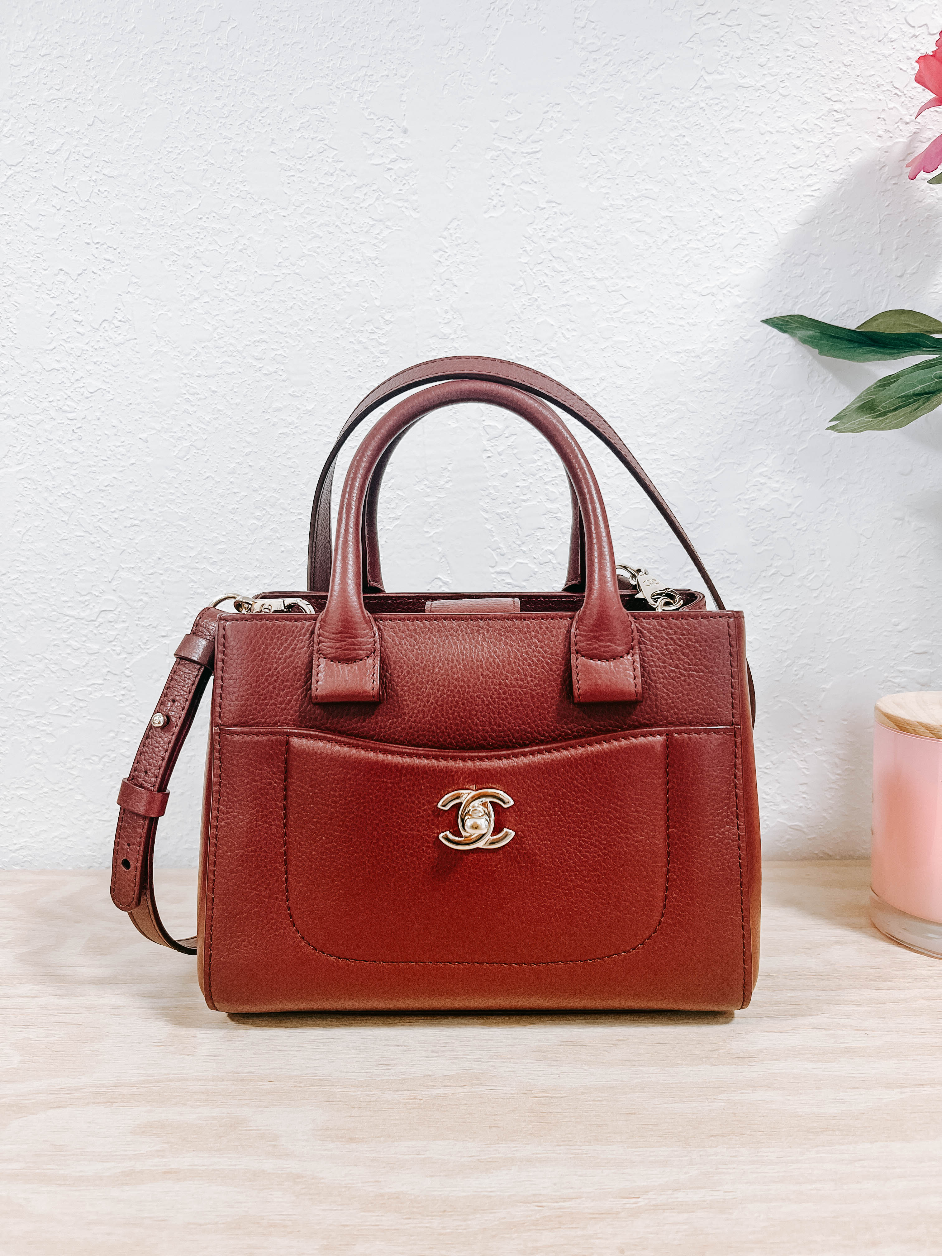 Pre-Owned Chanel Mini Neo Executive Satchel Burgundy