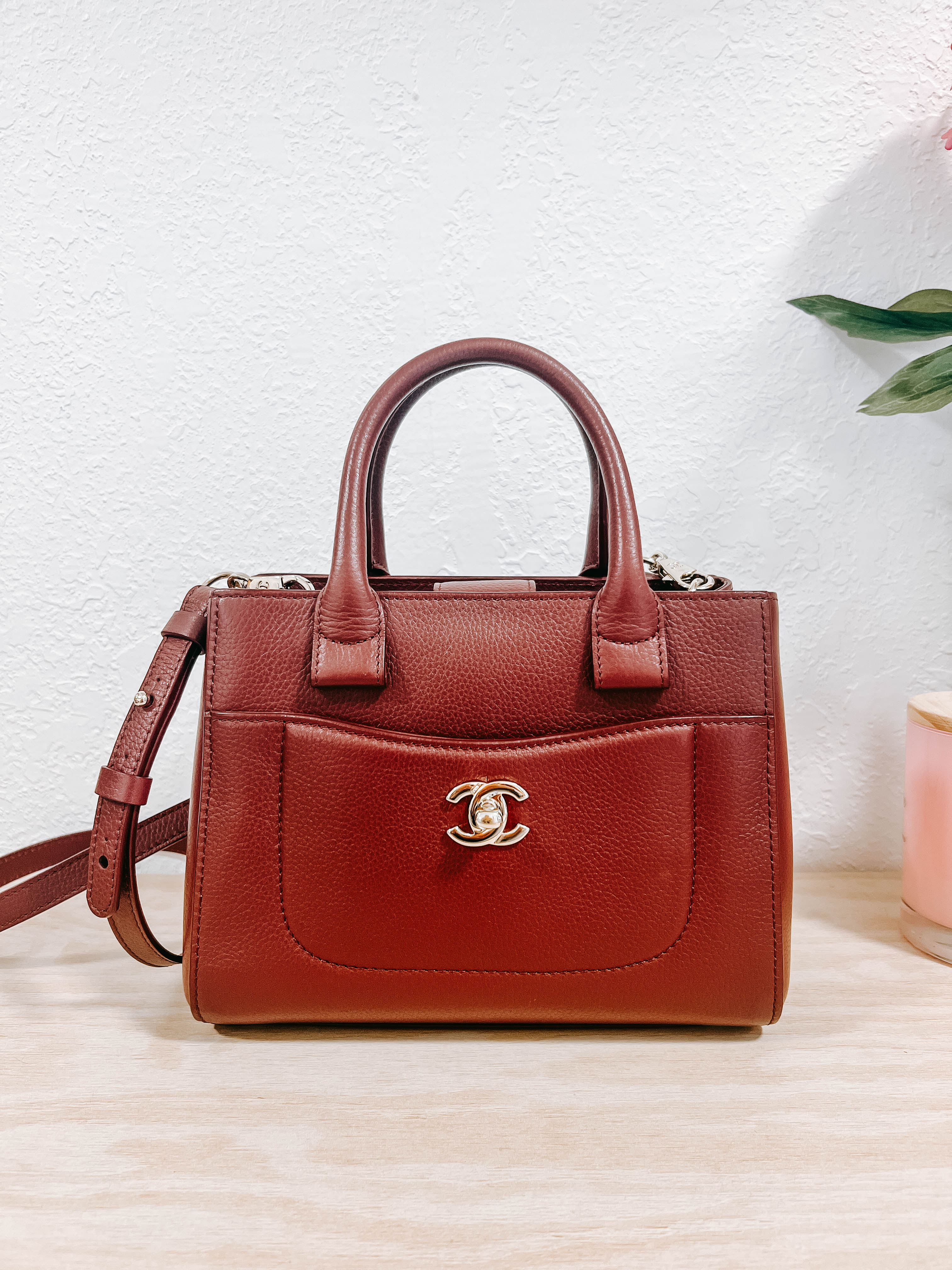 Pre-Owned Chanel Mini Neo Executive Satchel Burgundy