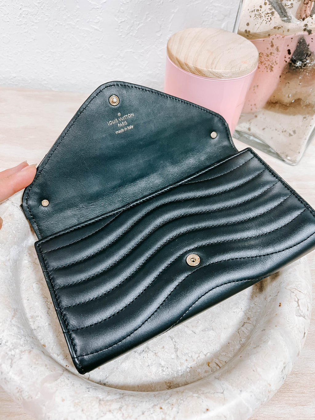 Pre-Owned LV New Wave Long Wallet