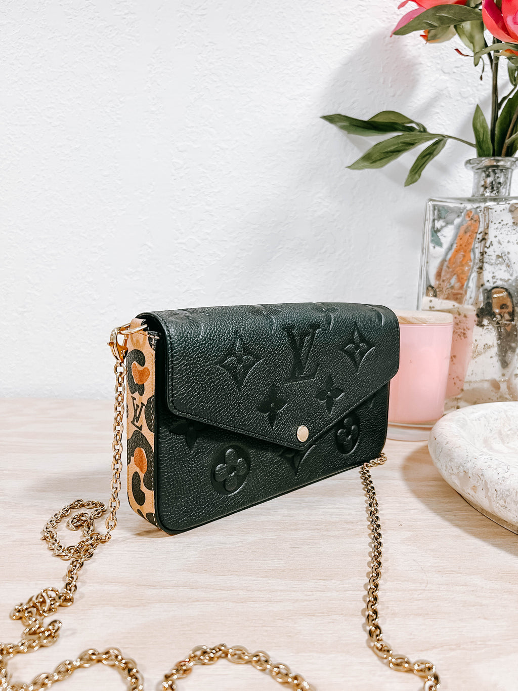 Pre-Owned LV Monogram Empreinte Wild at Heart Pochette Felicie