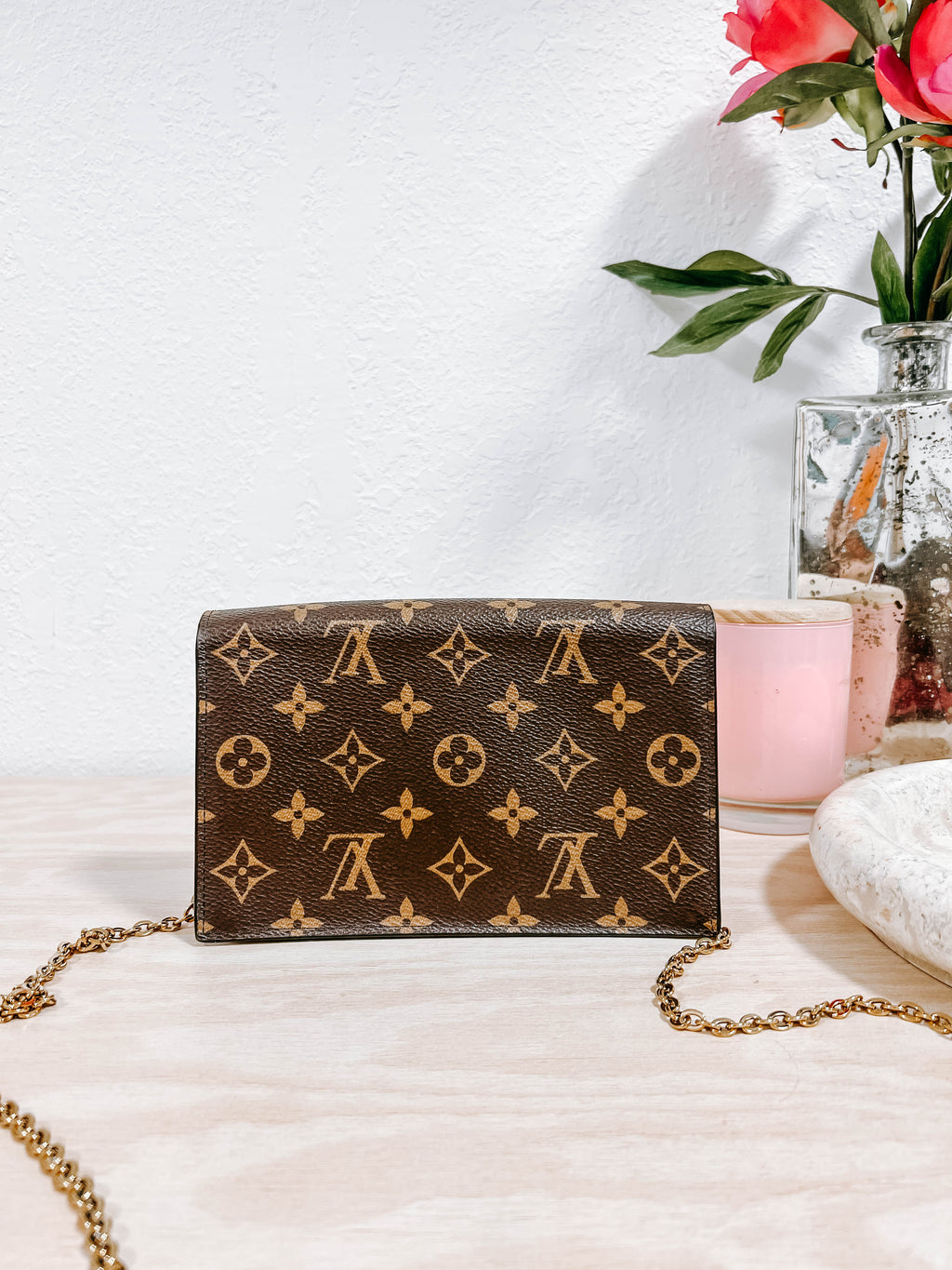 Pre-Owned LV Monogram Flore Wallet On Chain