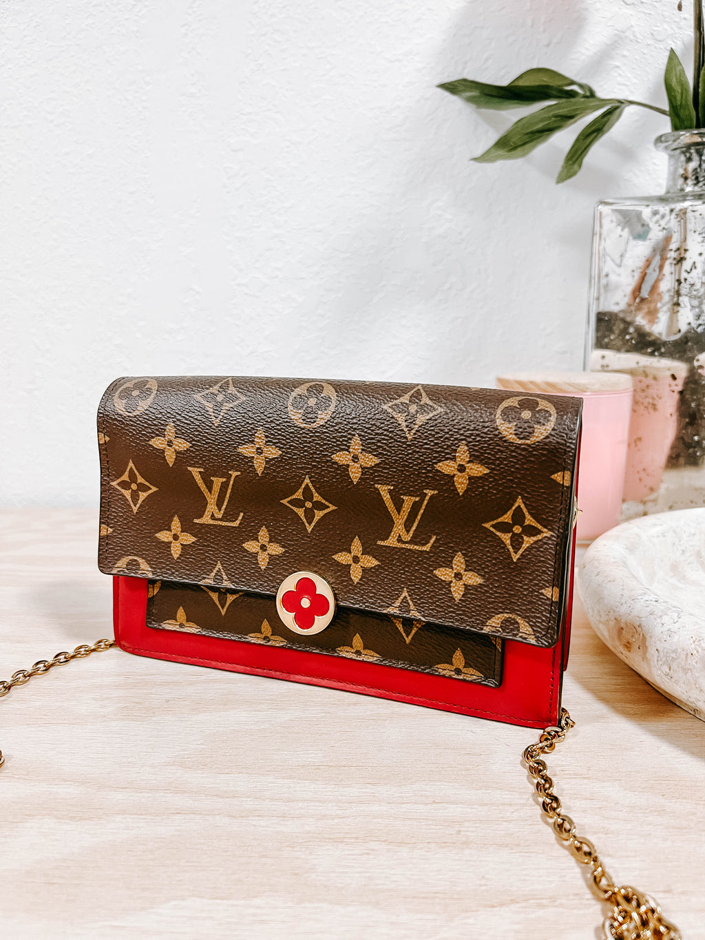 Pre-Owned LV Monogram Flore Wallet On Chain