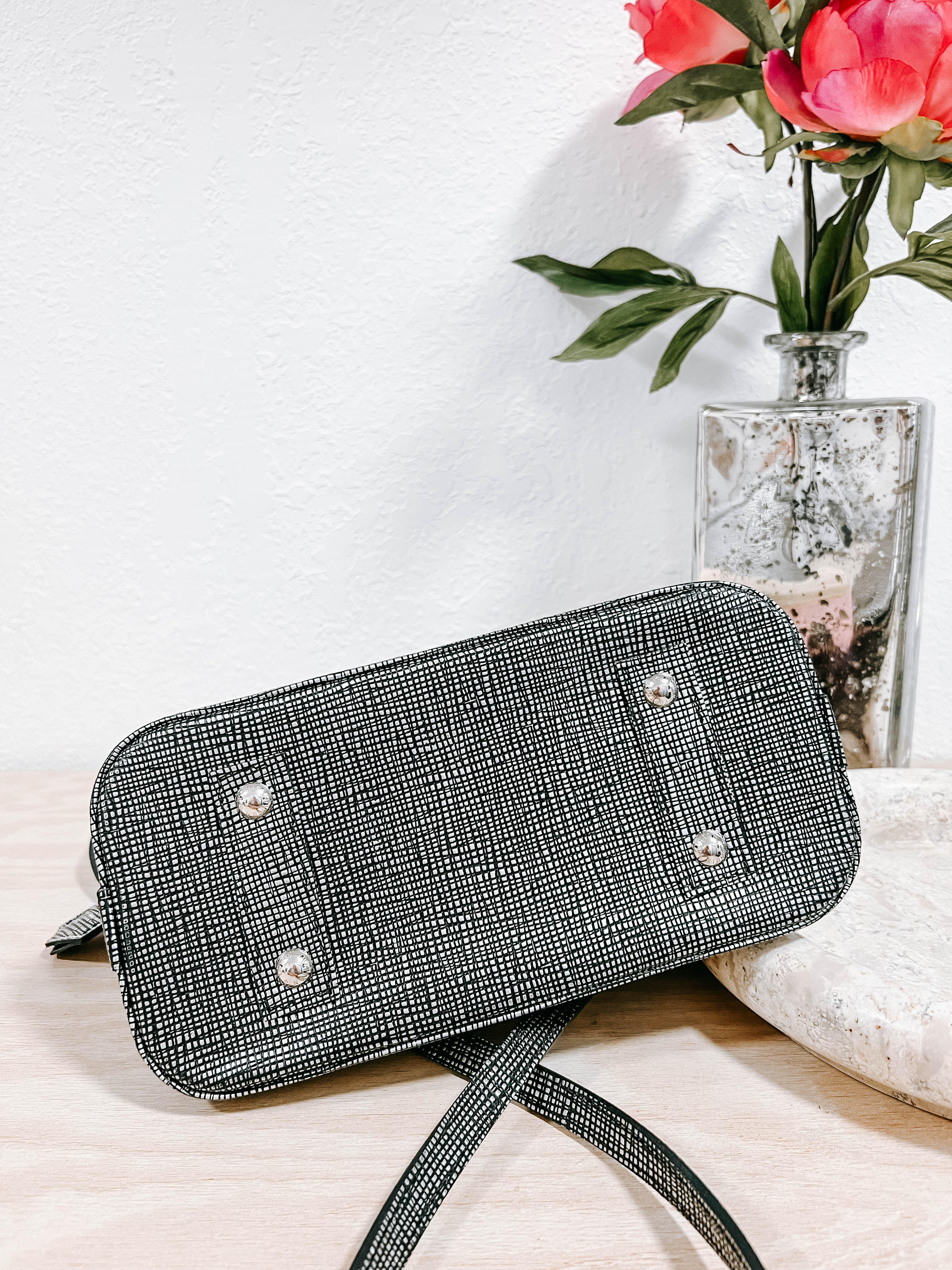 Pre-Owned LV Epi Alma Platine BB