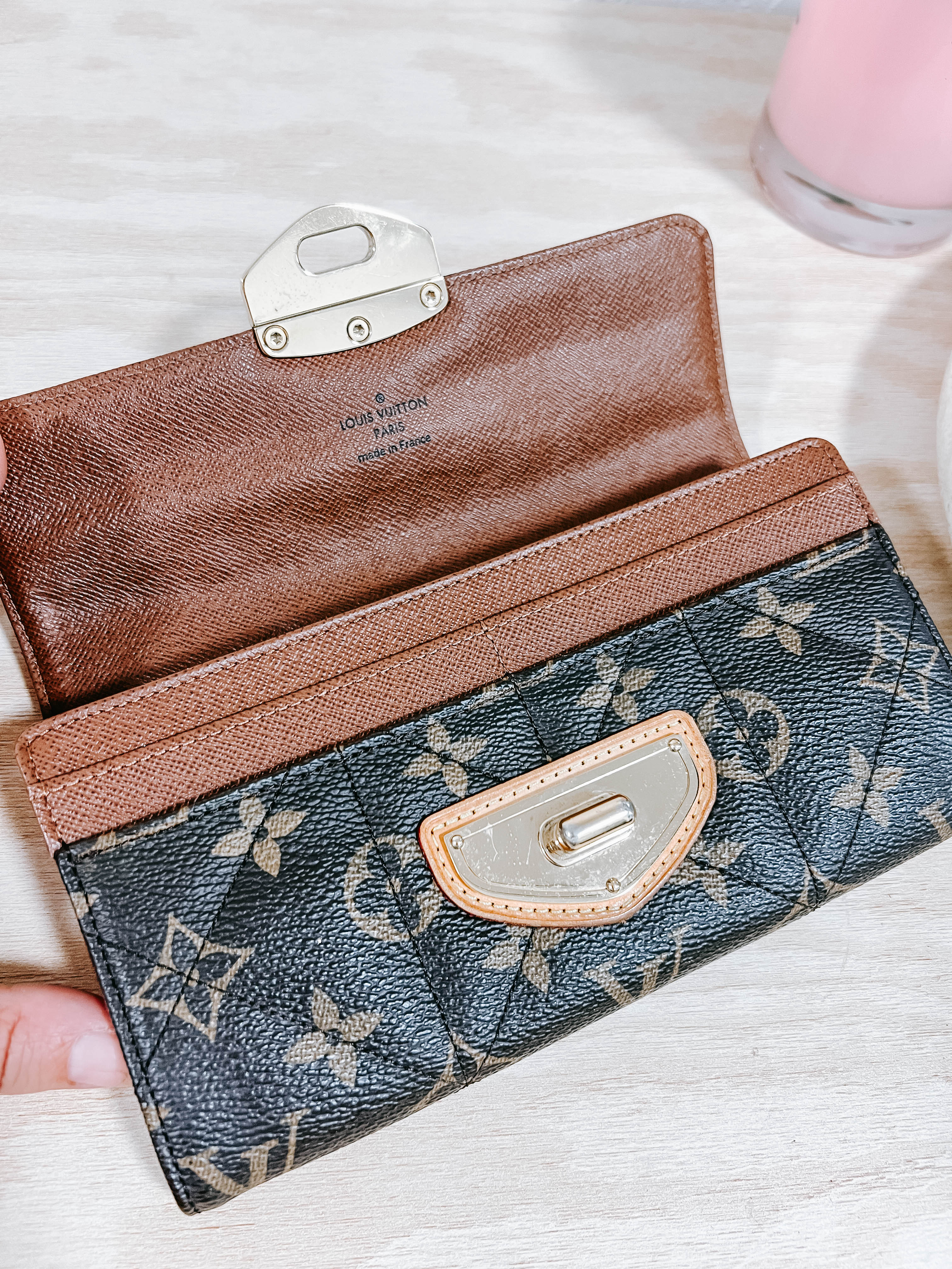 Pre-Owned Louis Vuitton Monogram Etoile Portefeuille Sarah Wallet