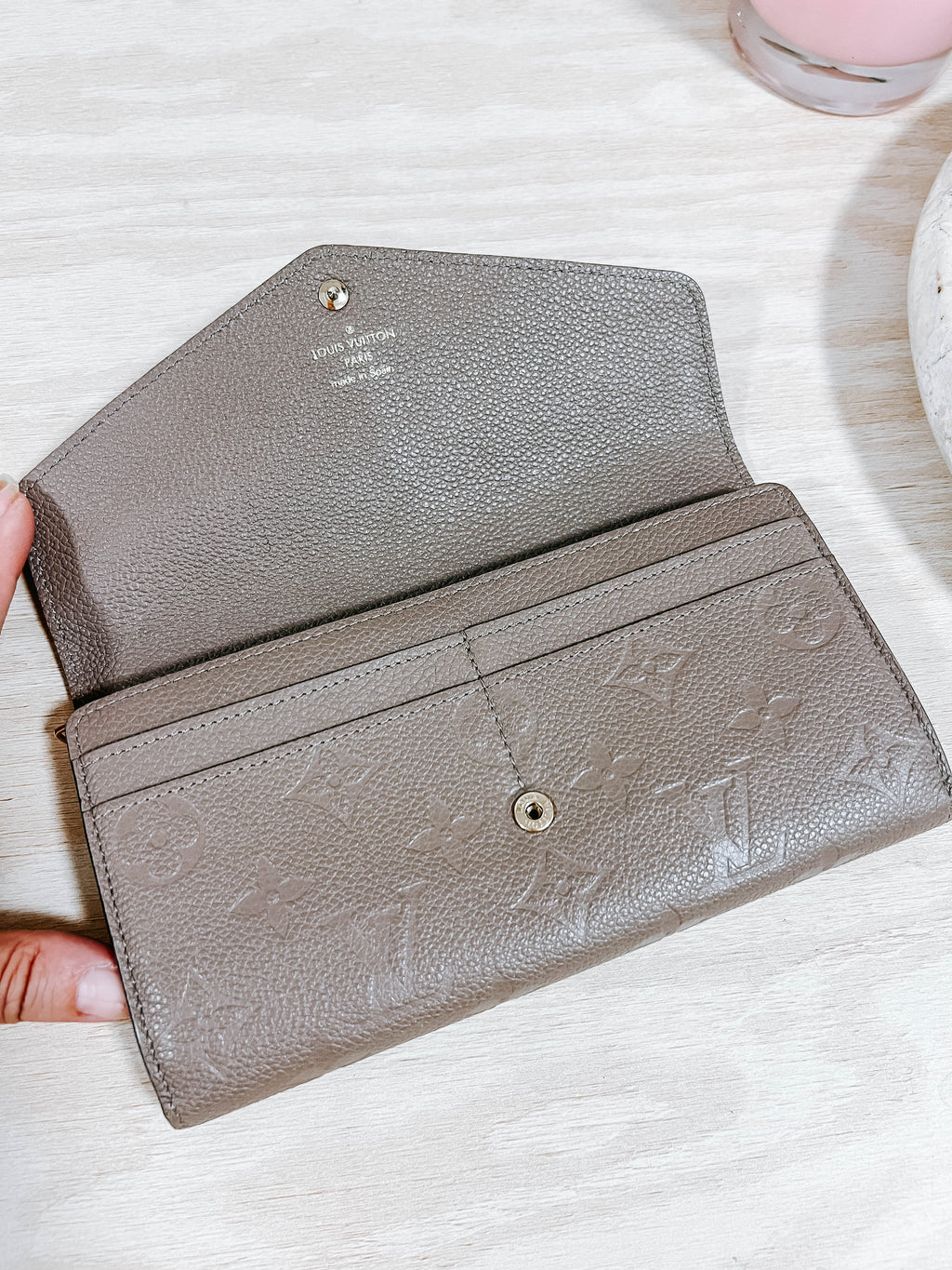 Pre-Owned Louis Vuitton Turtledove Empriente Sarah Wallet *Final Sale*