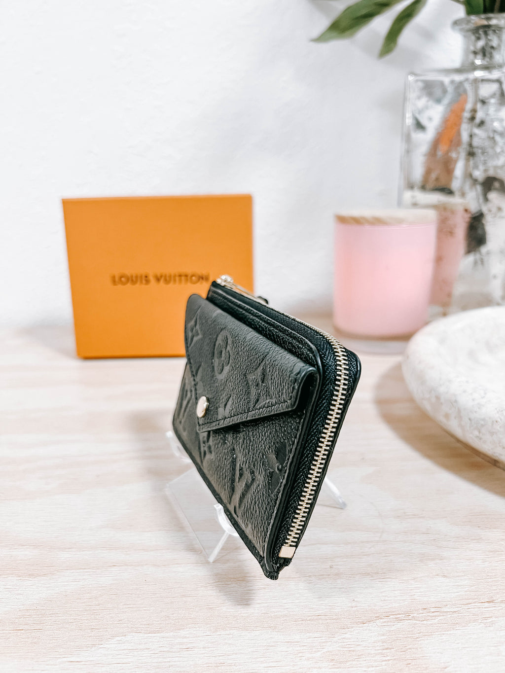 Pre-Owned Louis Vuitton Black Empriente Recto Verso *Final Sale*