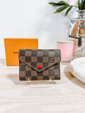 Pre-Owned Louis Vuitton Damier Ebene Victorine Wallet