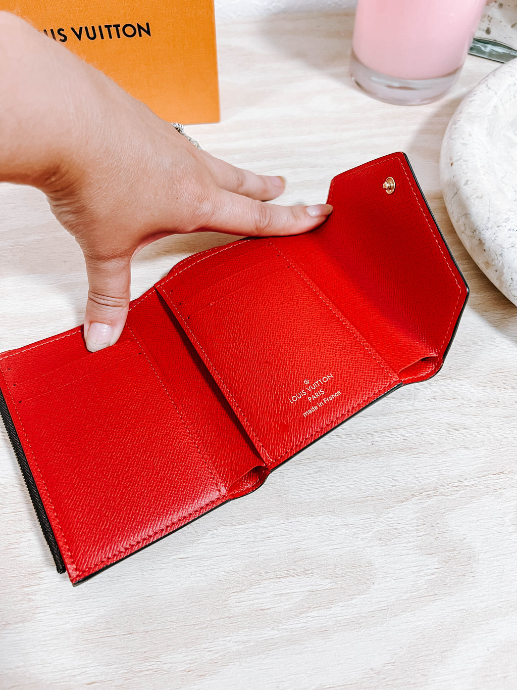 Pre-Owned Louis Vuitton Damier Ebene Victorine Wallet
