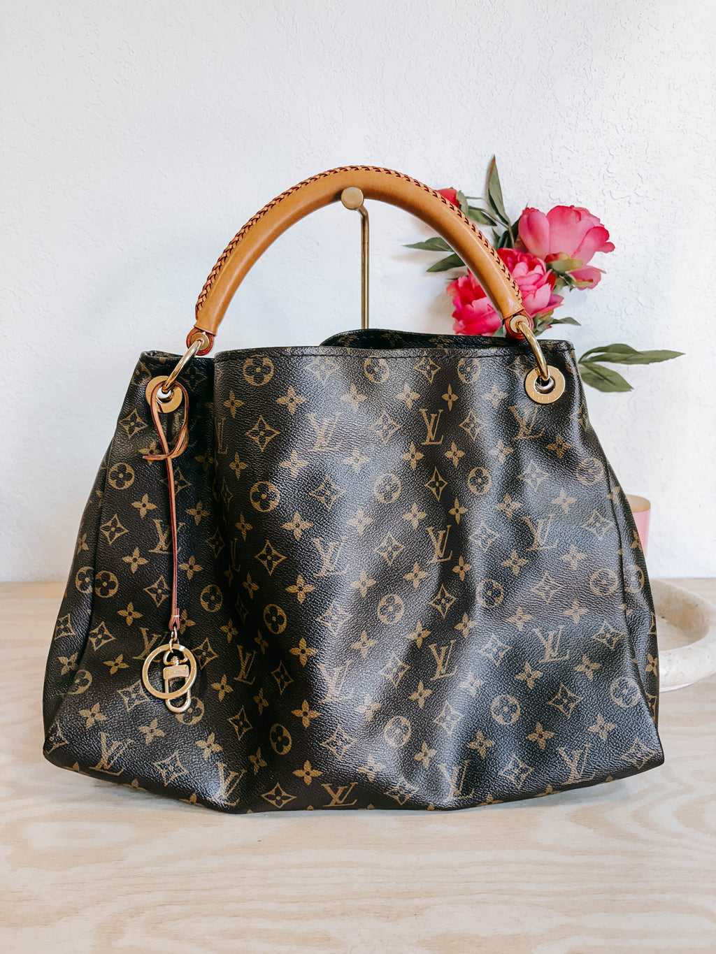 Pre-Owned Louis Vuitton Monogram Artsy Bag *Final Sale*