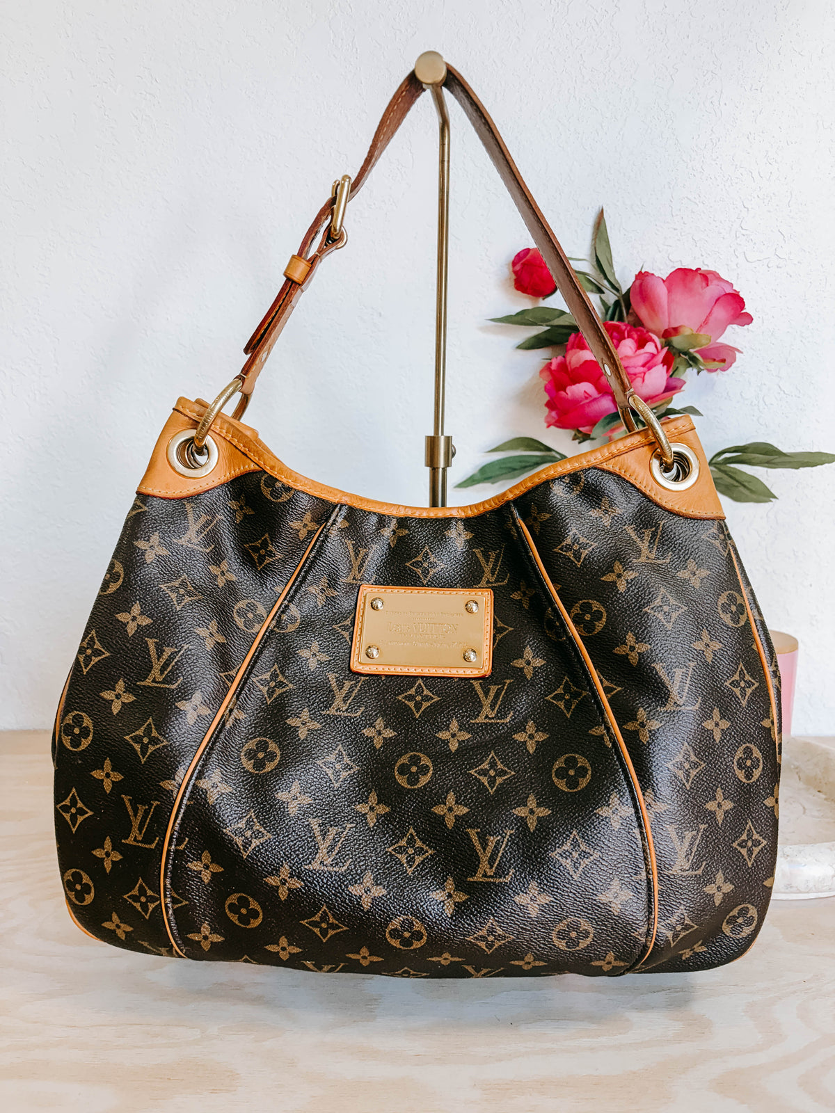 Pre-Owned Louis Vuitton Monogram Galliera MM Bag *Final Sale*