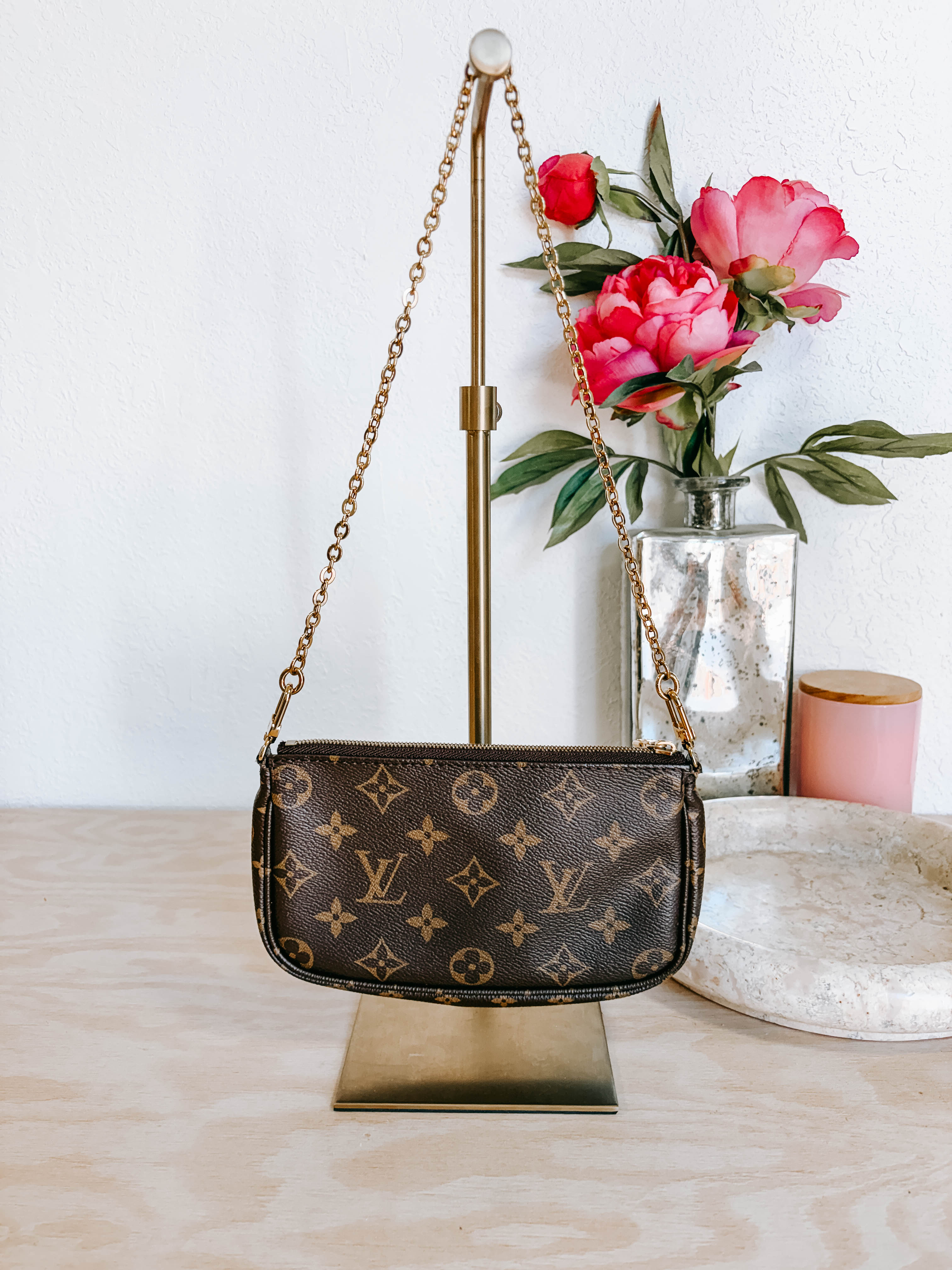 Pre-Owned Louis Vuitton Monogram Multi Pochette Accessories *Final Sale*