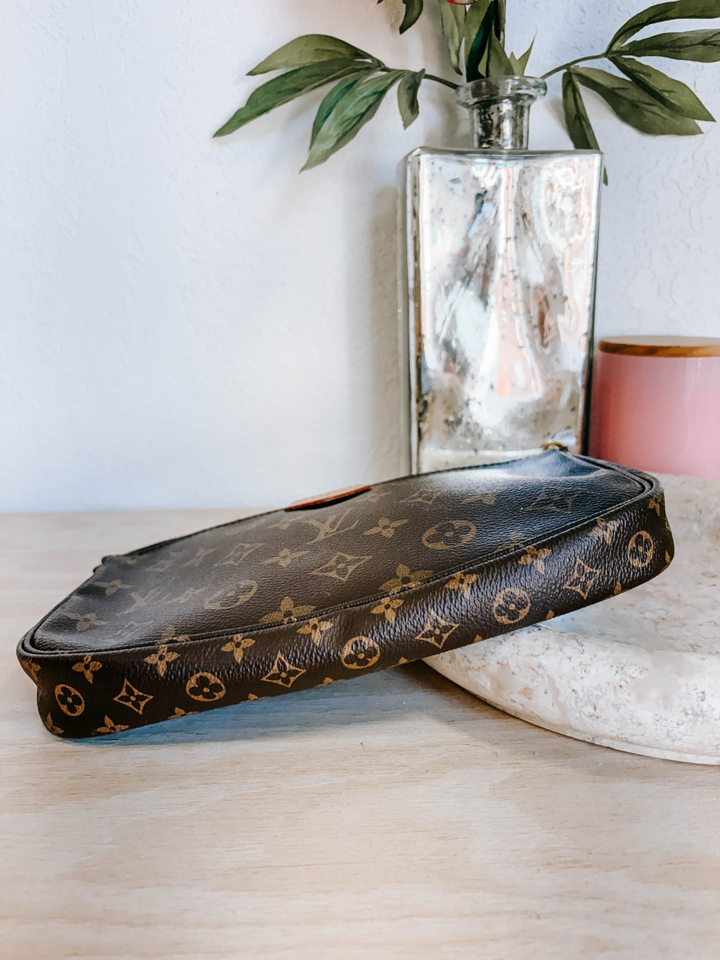 Pre-Owned Louis Vuitton Monogram Multi Pochette Accessories *Final Sale*