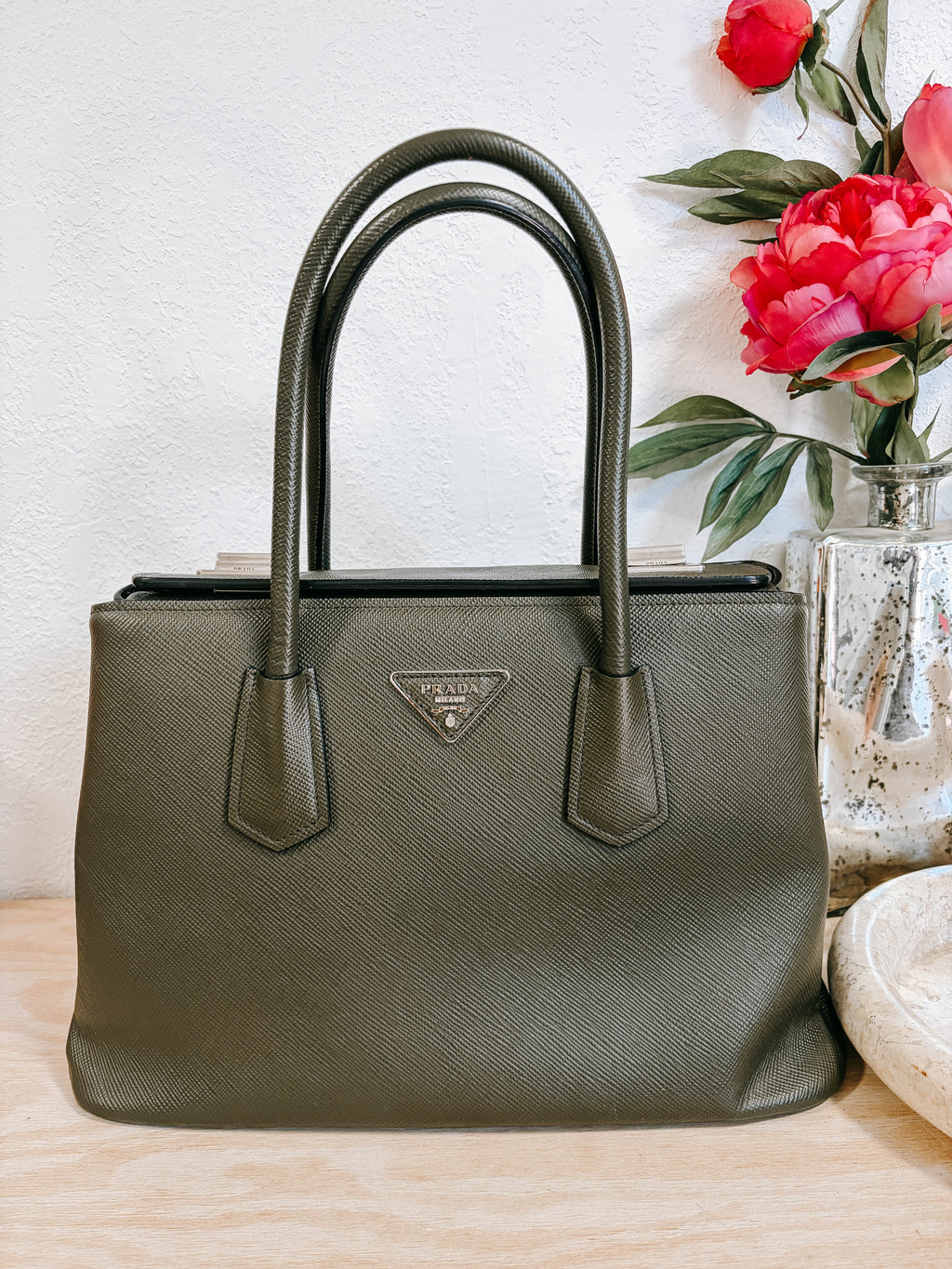 Pre-Owned Prada Saffiano Cuir Twin Lock Tote Bag *Final Sale*