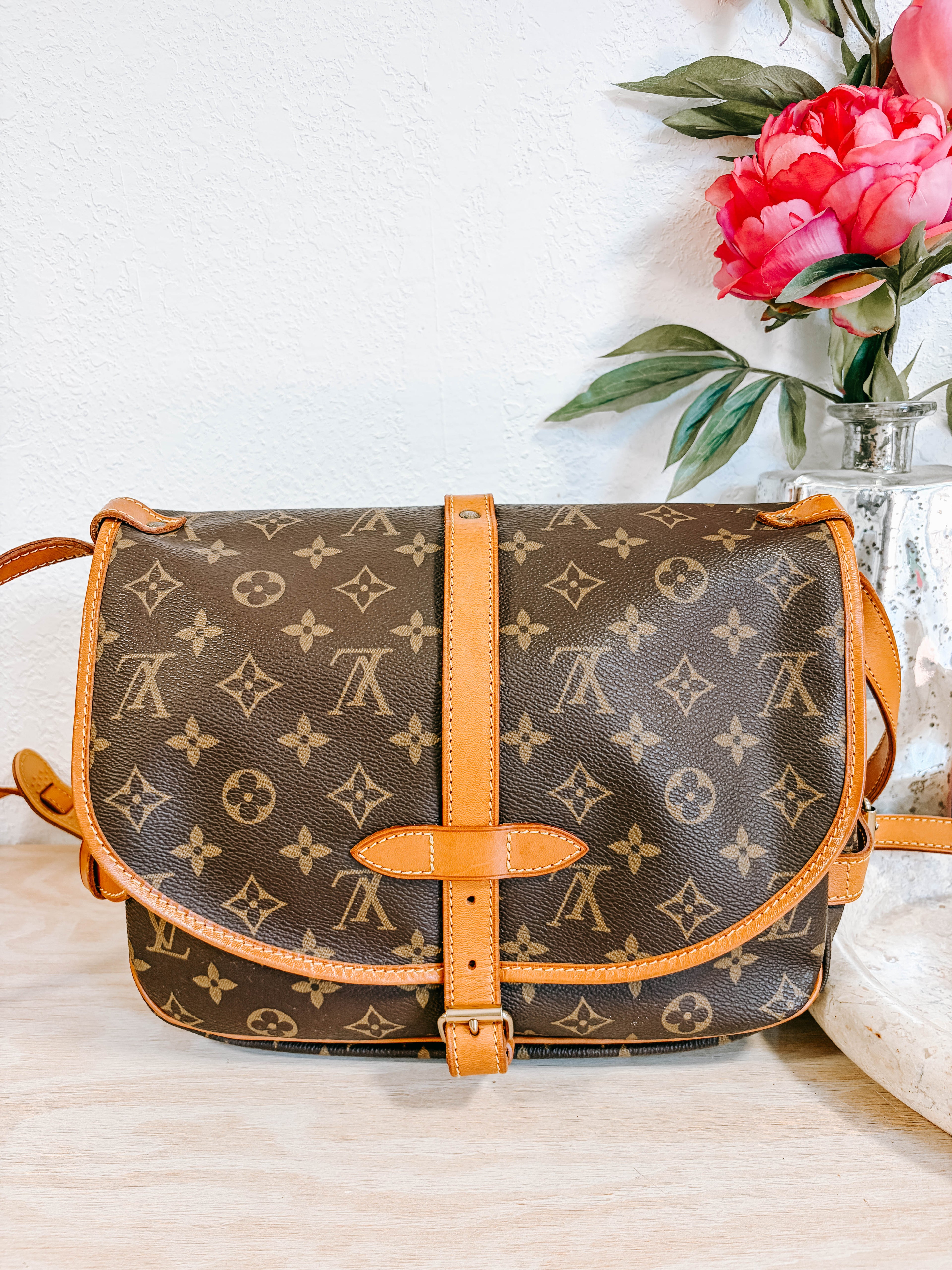 Pre-Owned Louis Vuitton Monogram Saumur 30 Crossbody Bag *Final Sale*