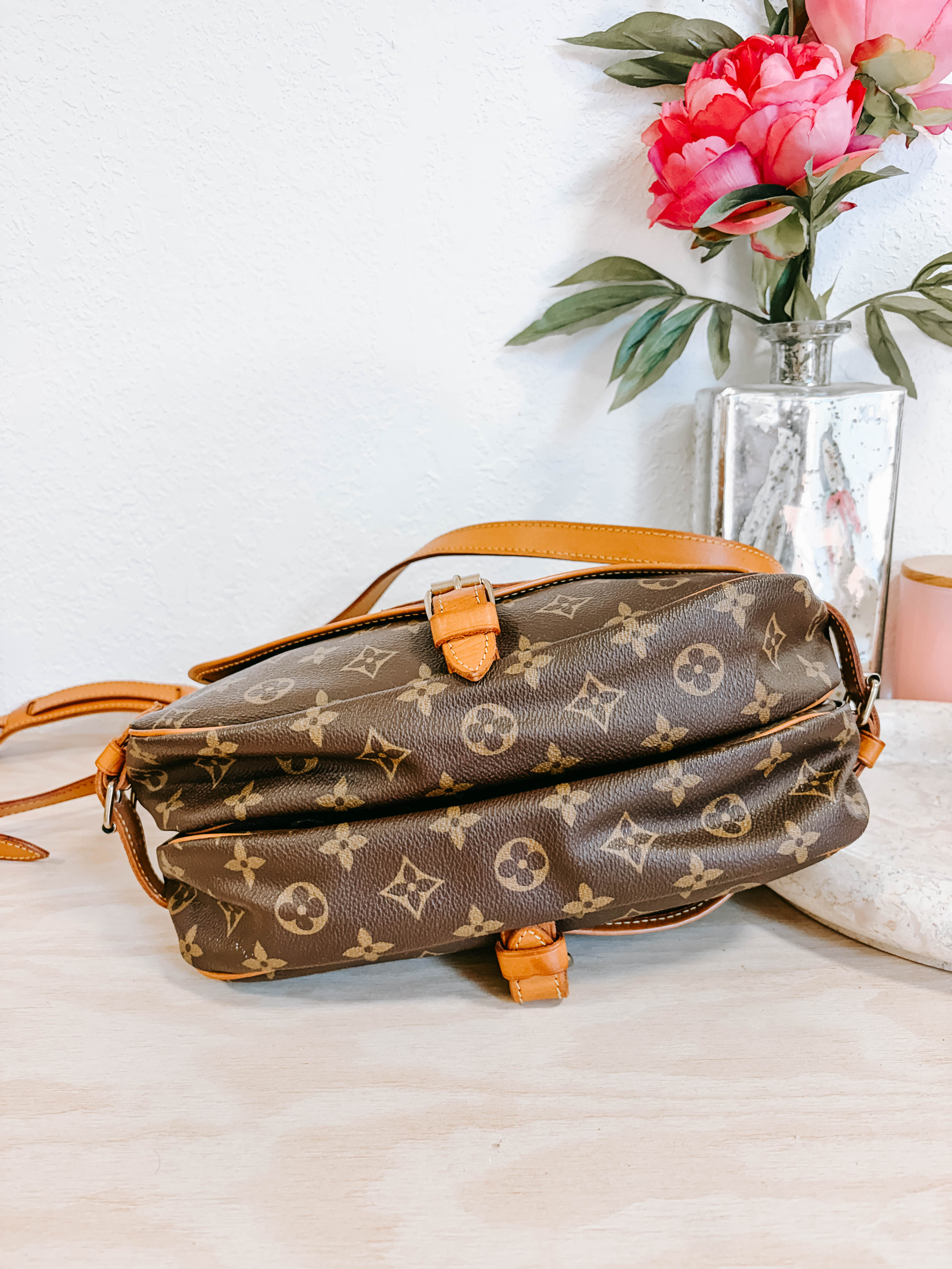 Pre-Owned Louis Vuitton Monogram Saumur 30 Crossbody Bag *Final Sale*