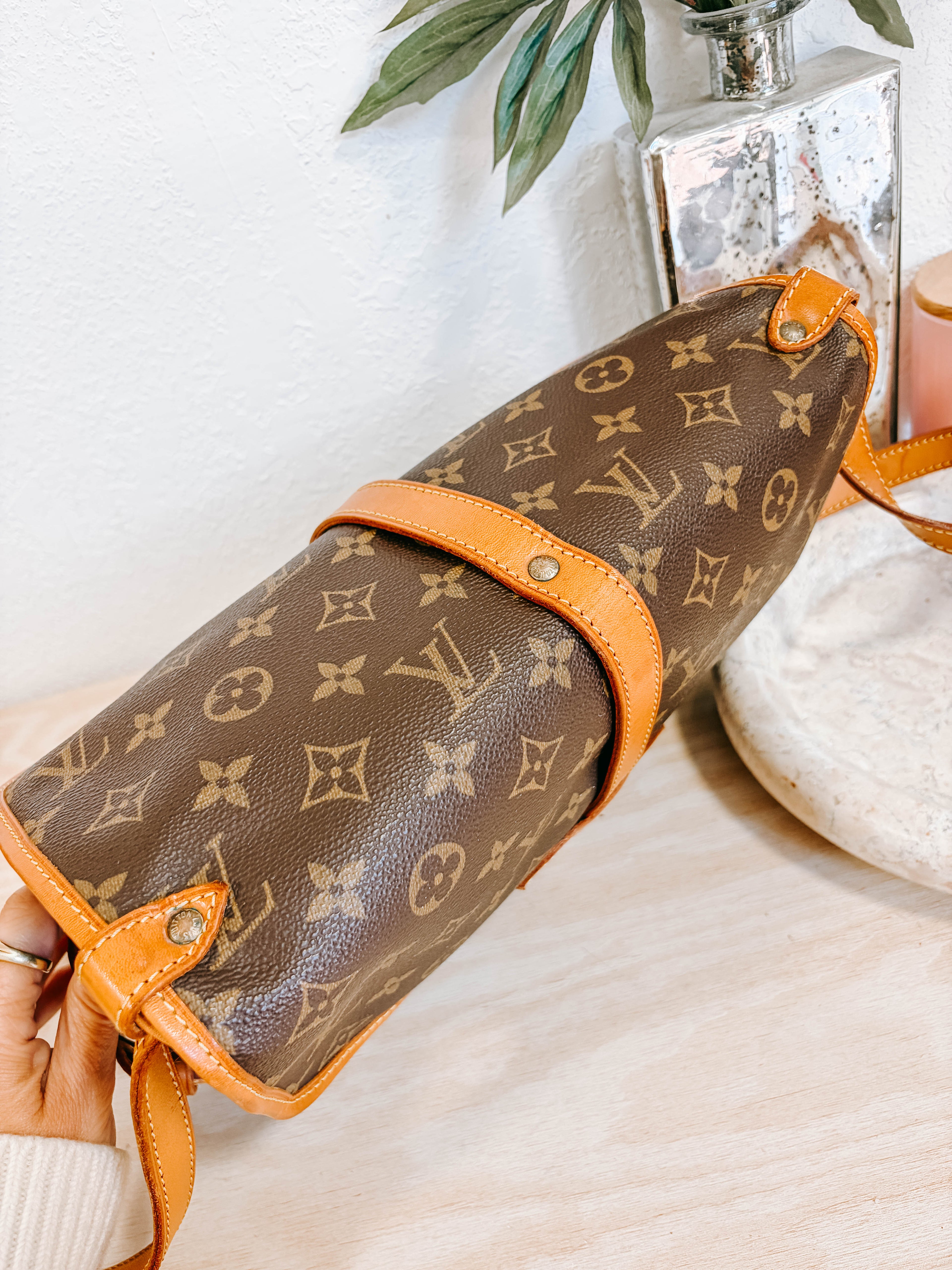 Pre-Owned Louis Vuitton Monogram Saumur 30 Crossbody Bag *Final Sale*
