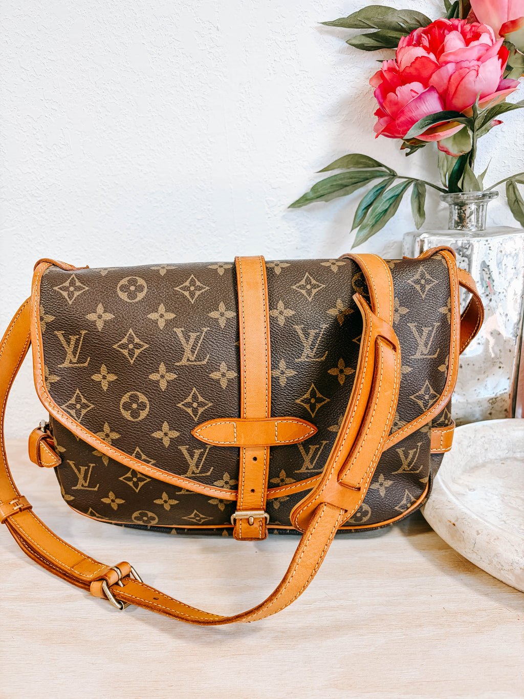 Pre-Owned Louis Vuitton Monogram Saumur 30 Crossbody Bag *Final Sale*
