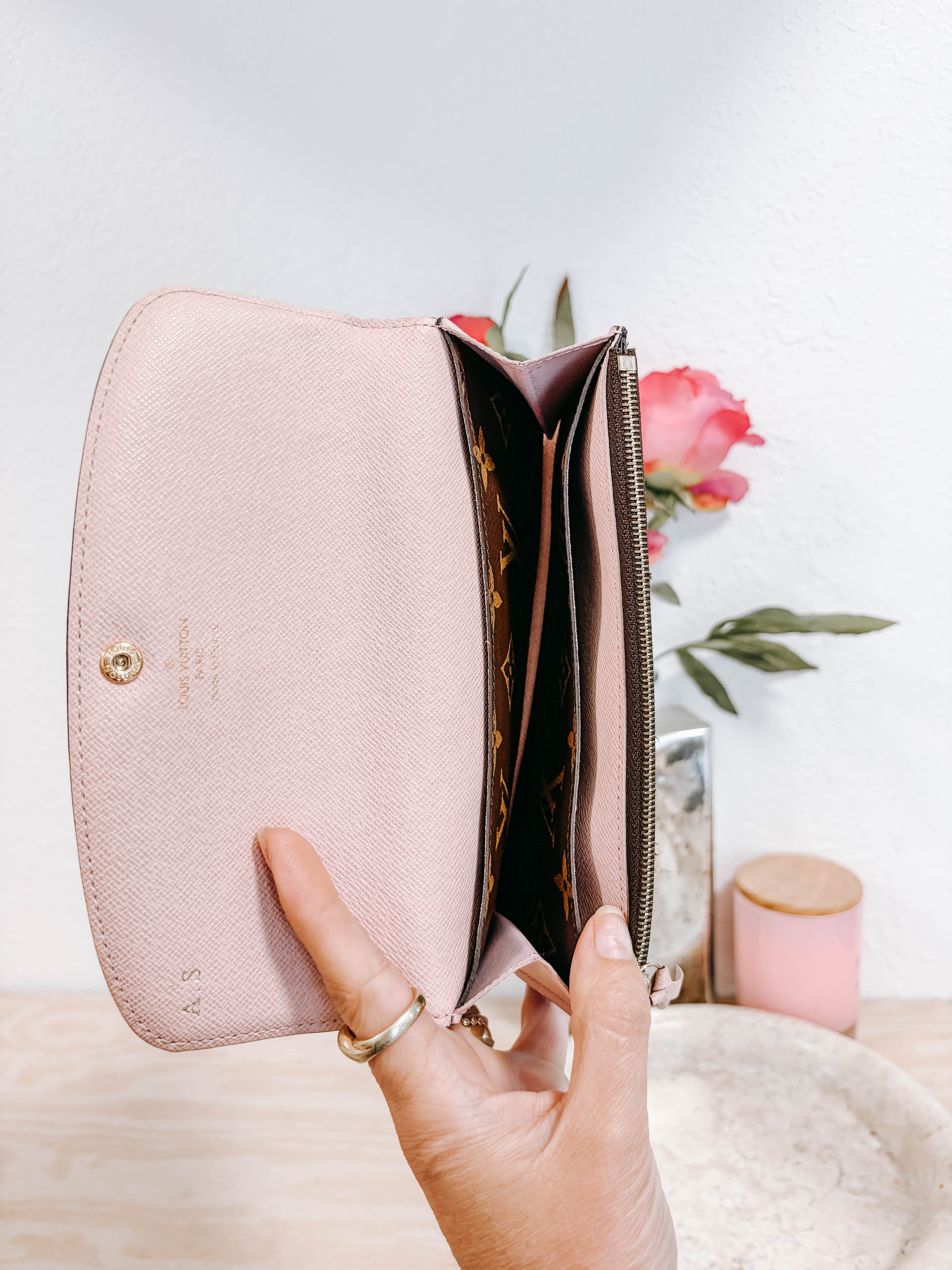 Pre-Owned Louis Vuitton Monogram Emilie Wallet *Final Sale*