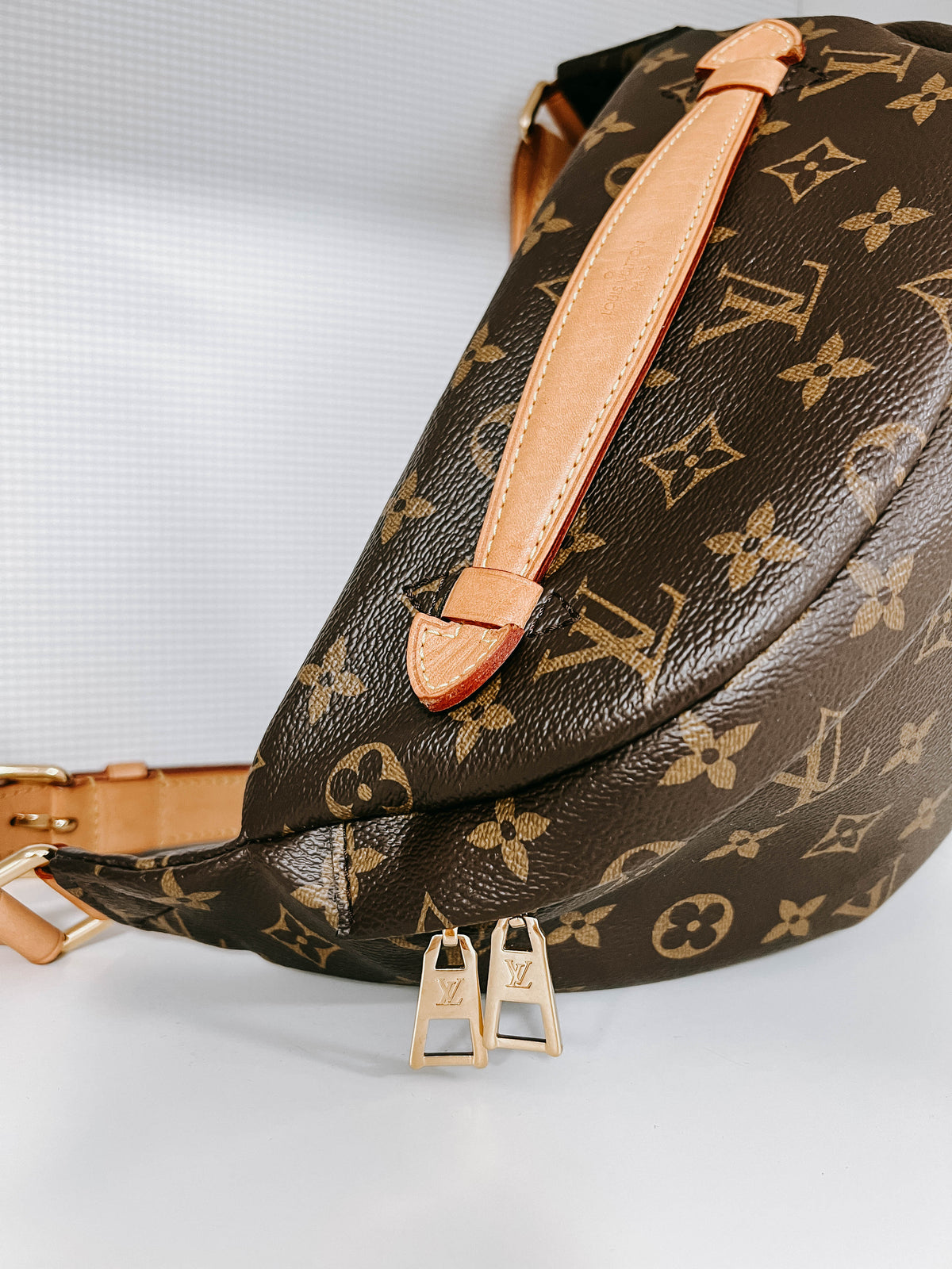 Pre-Owned Louis Vuitton Monogram Bumbag *Final Sale*