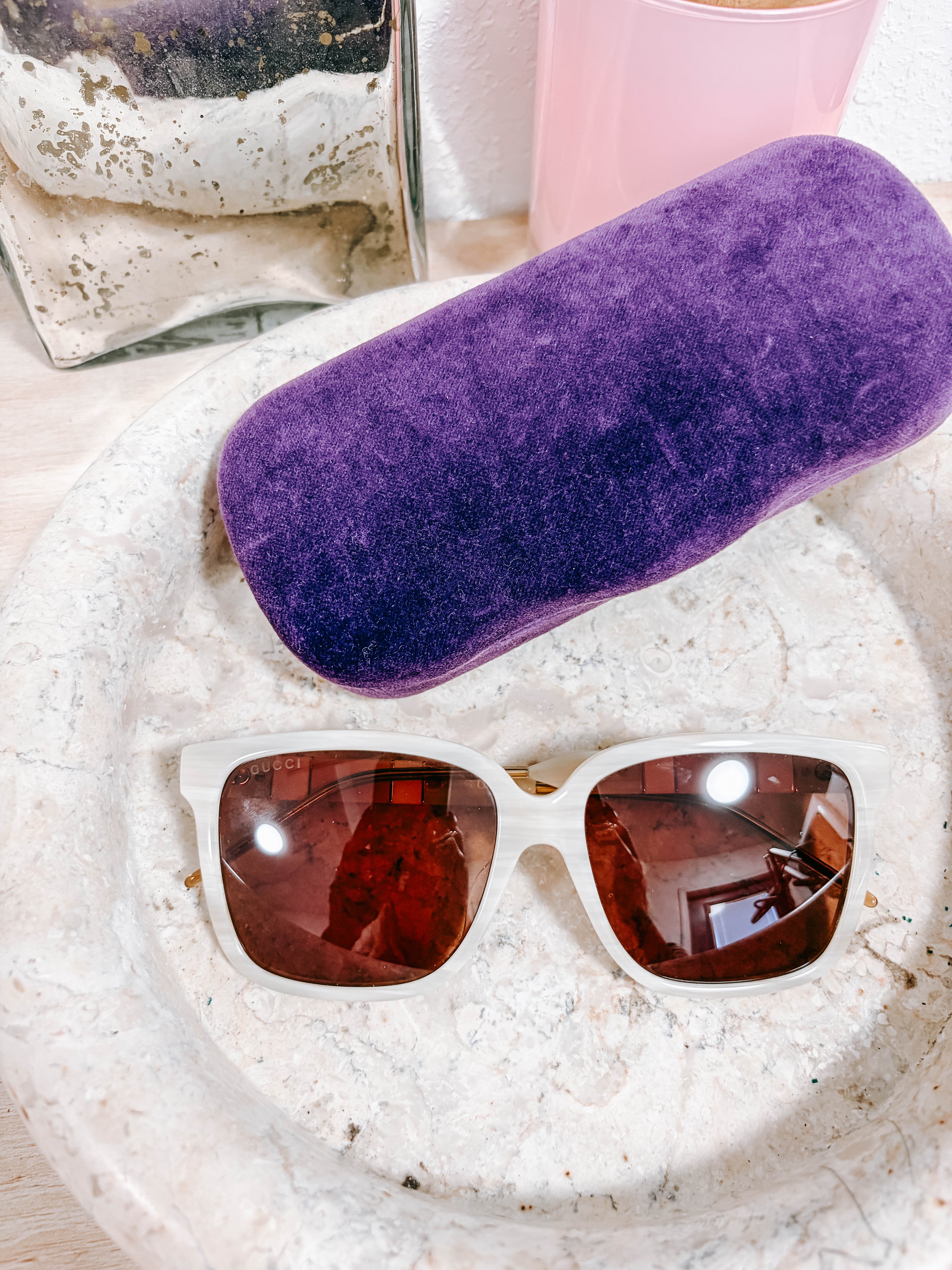 Pre-Owned Gucci White/Cream Square Frame Sunglasses