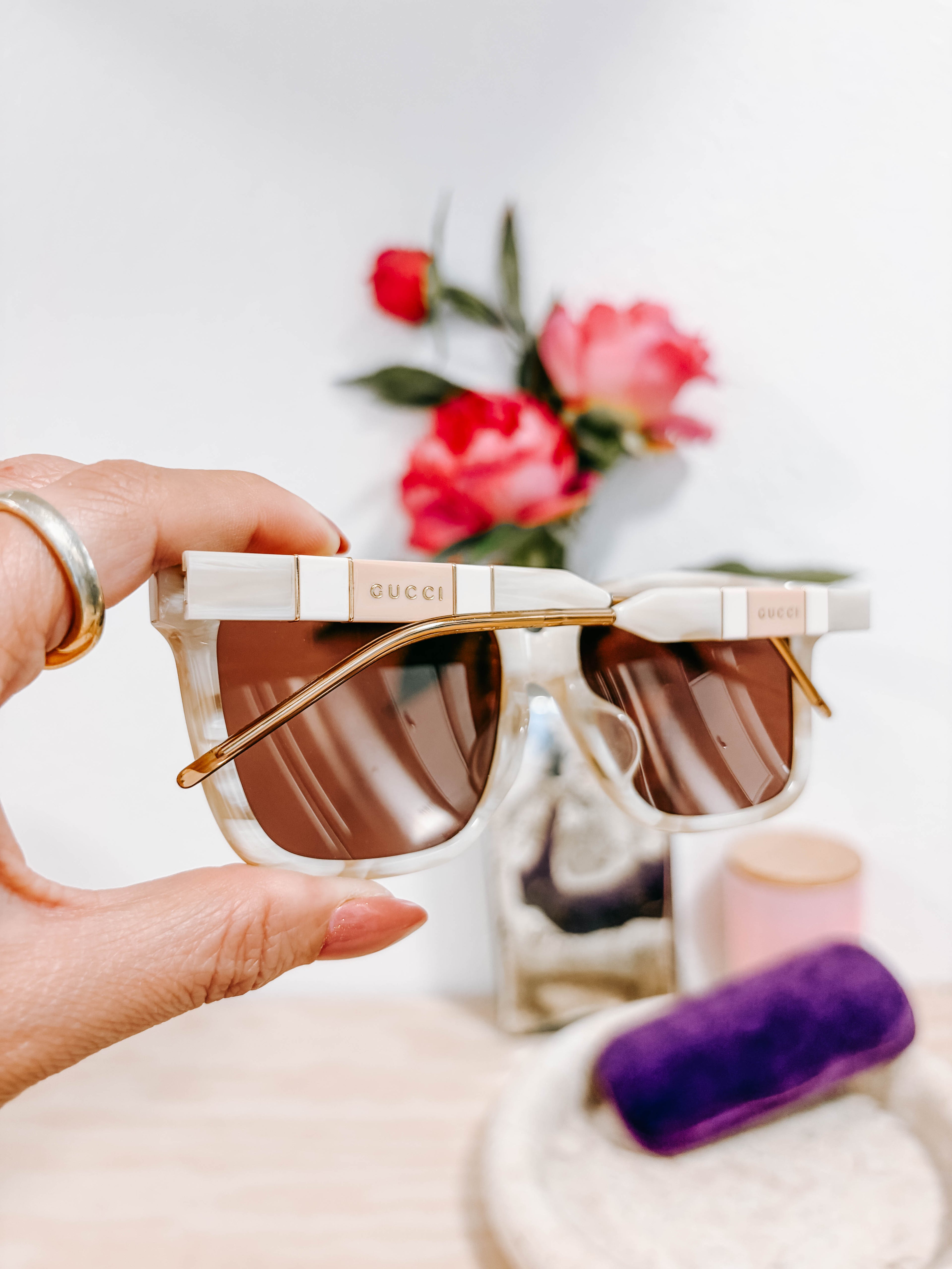 Pre-Owned Gucci White/Cream Square Frame Sunglasses