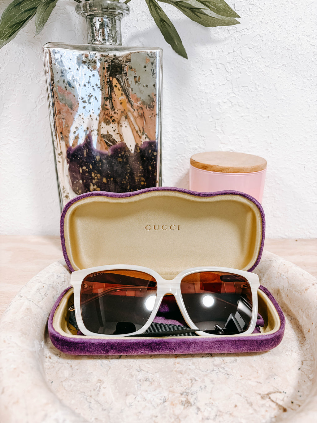 Pre-Owned Gucci White/Cream Square Frame Sunglasses