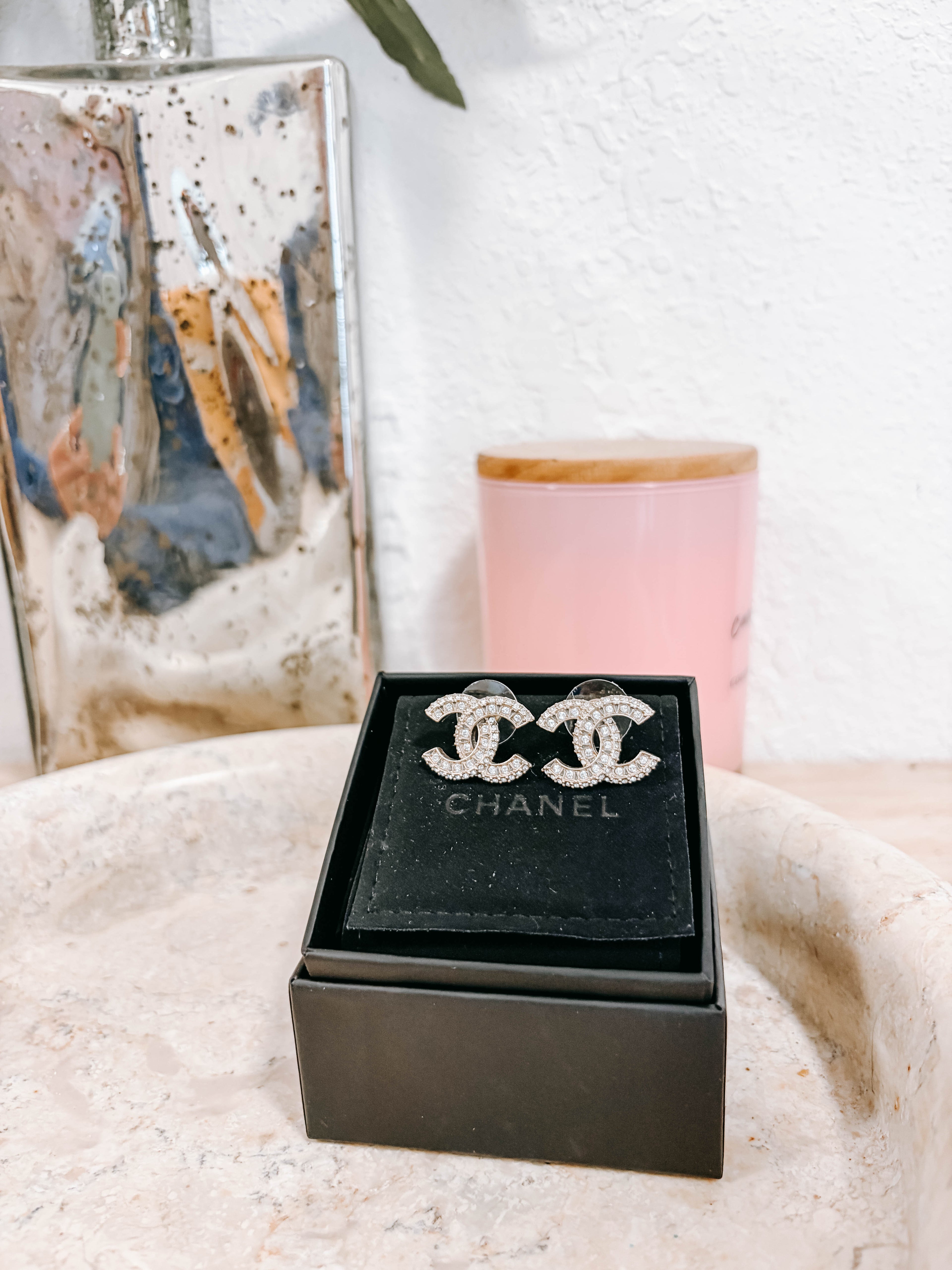 Pre-Owned Chanel Coco Mark Champagne Gold Plated Rhinestone Earrings