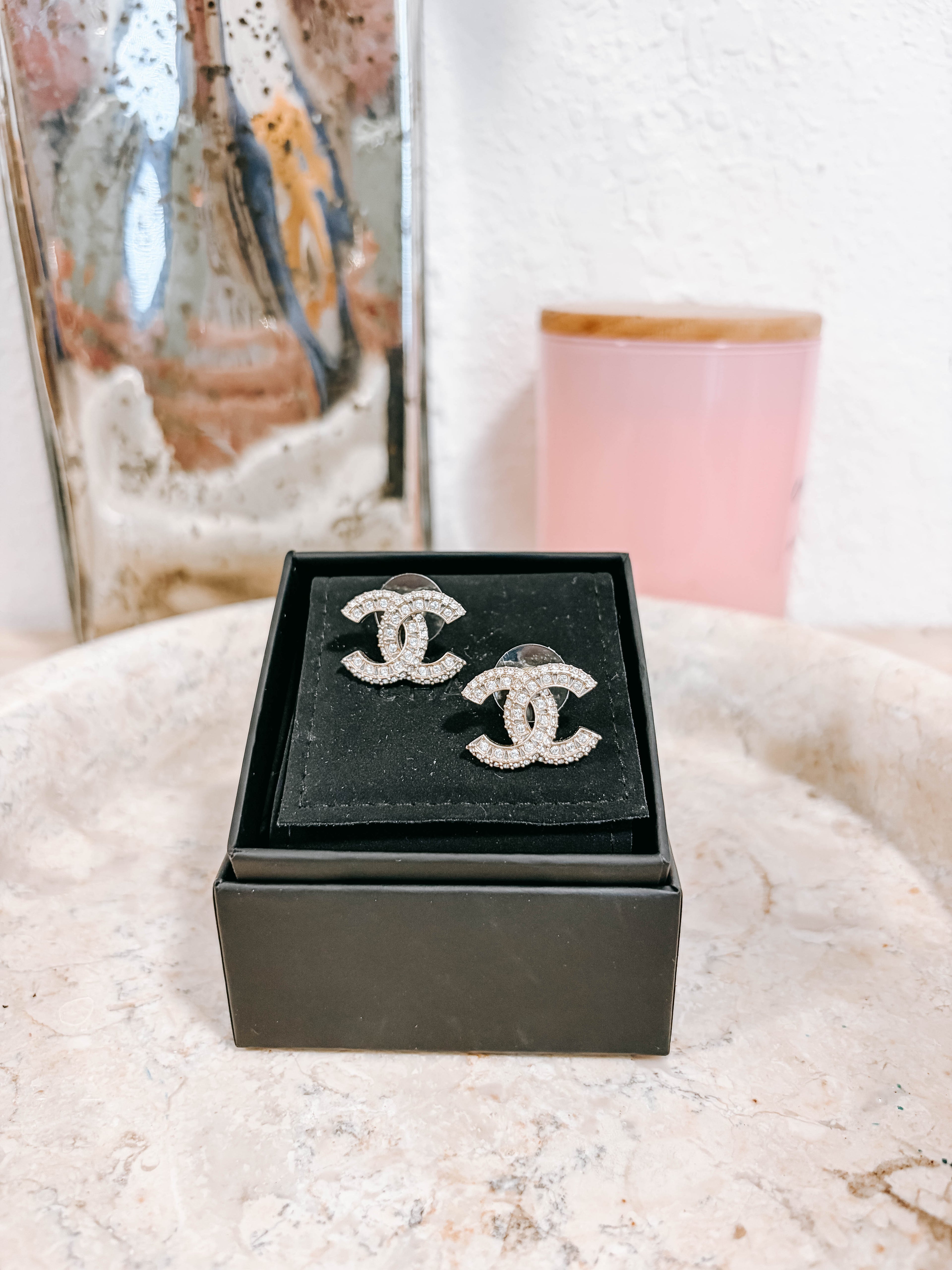 Pre-Owned Chanel Coco Mark Champagne Gold Plated Rhinestone Earrings