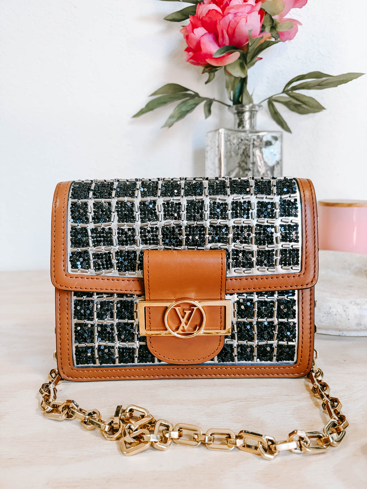 Pre-Owned Louis Vuitton Dauphine Shoulder Bag Beaded Tweed Mini