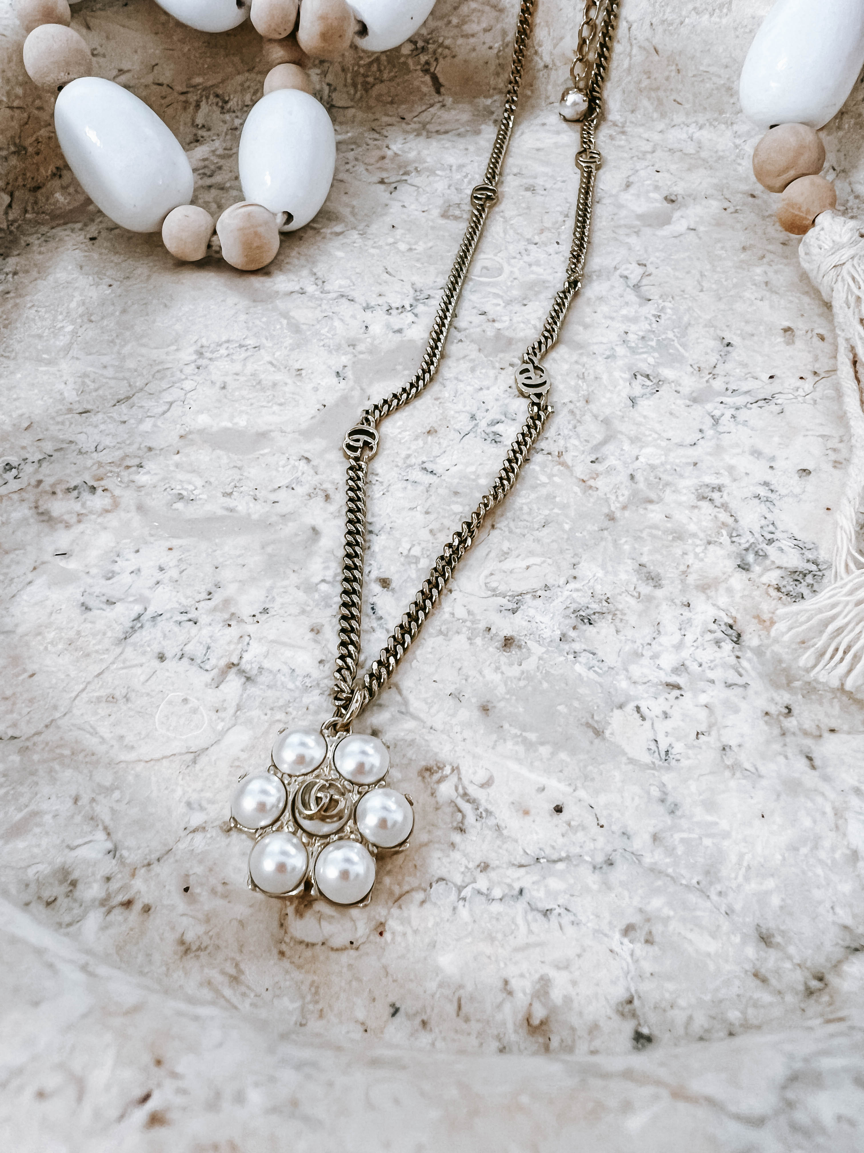 Gucci Pearl Double G Neacklace