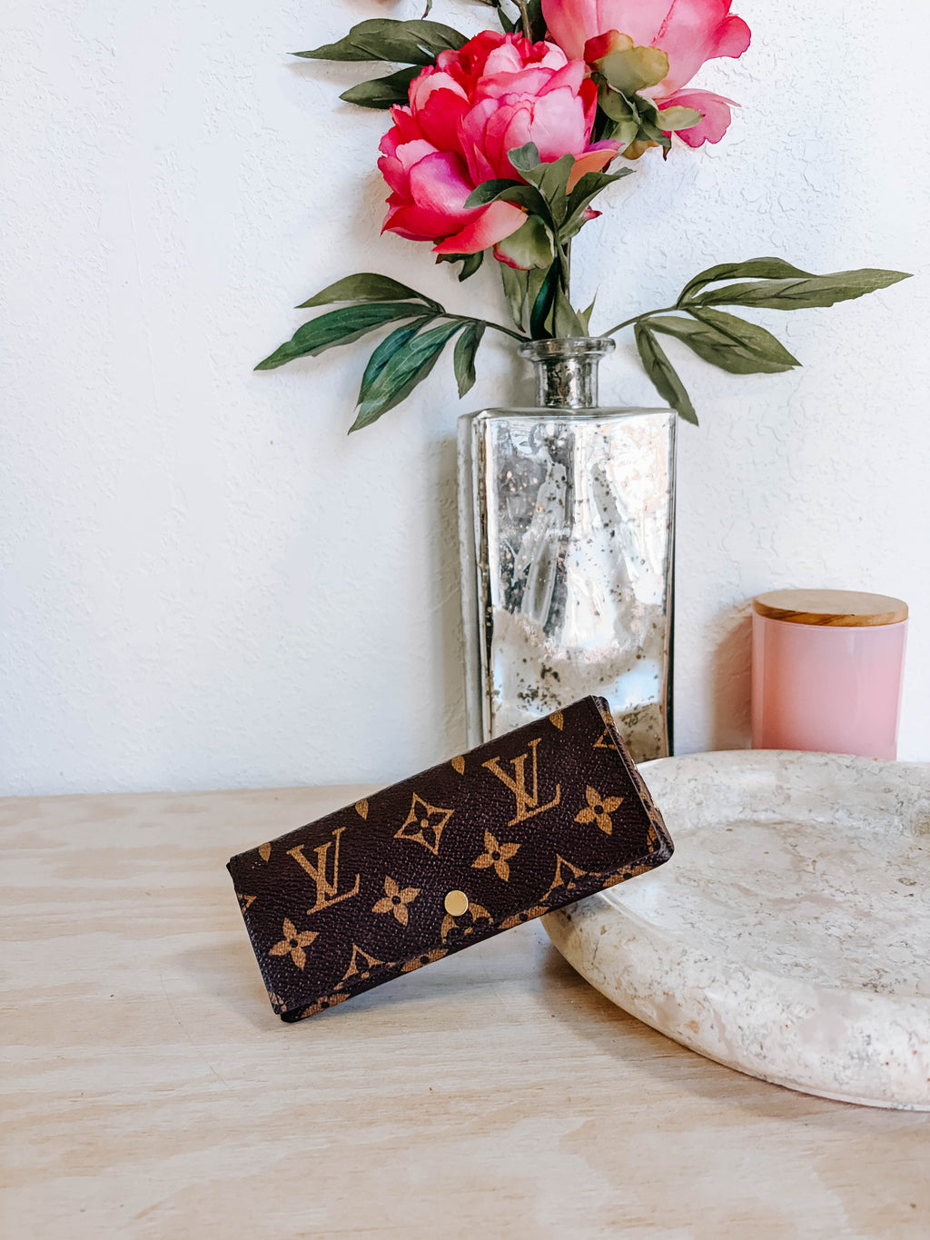 Louis Vuitton Monogram Rivet Pochette Pen Case – Fuchsia Pink Interior