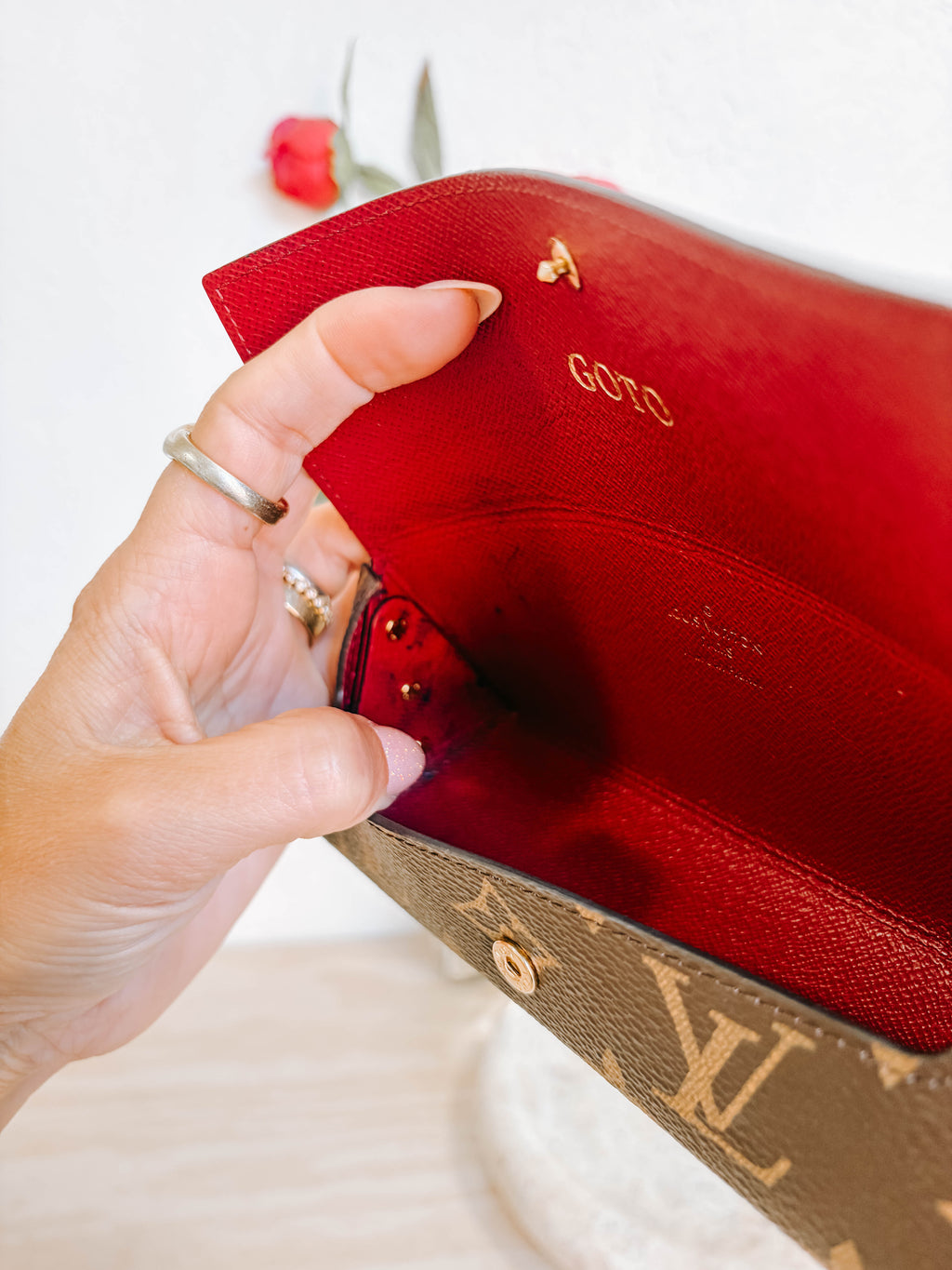 Louis Vuitton Monogram Rivet Pochette Pen Case – Fuchsia Pink Interior