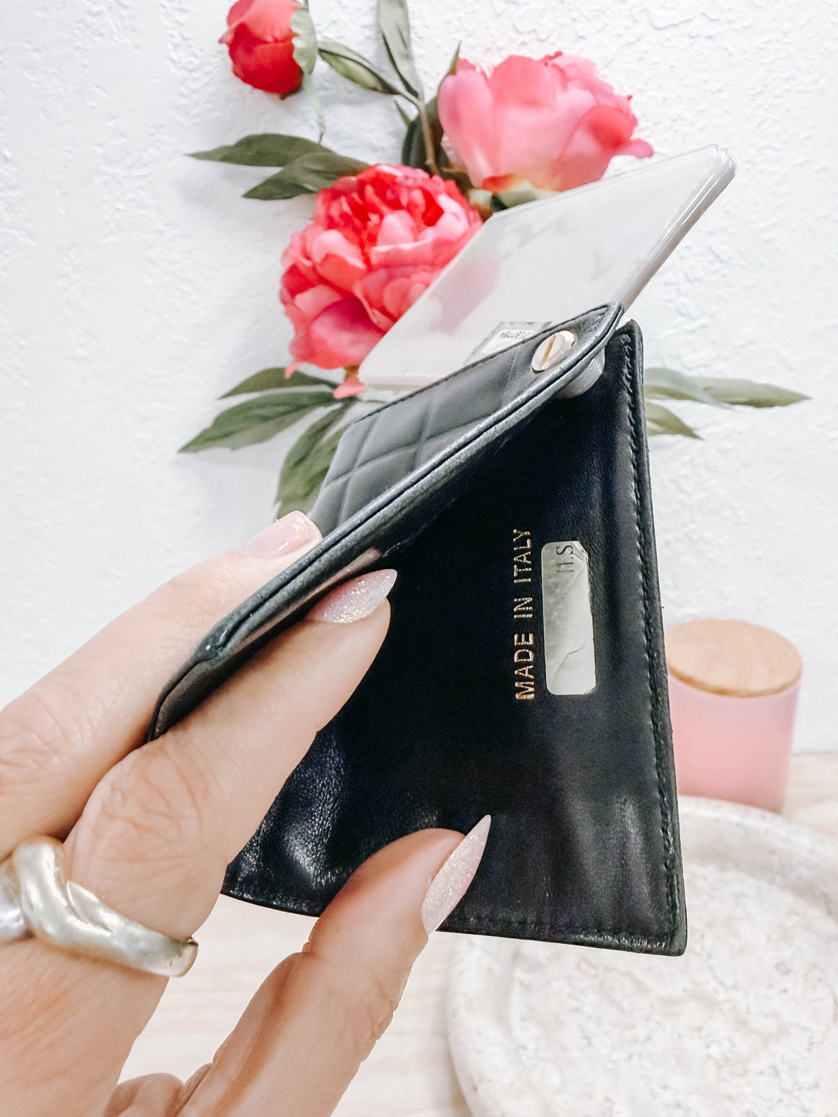 Pre-Owned Chanel Chocolate Bar Card Holder
