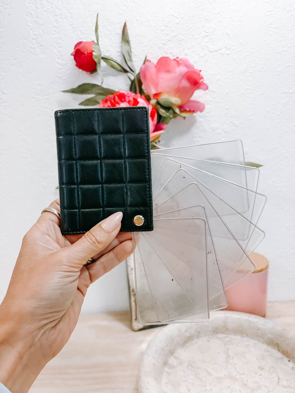 Pre-Owned Chanel Chocolate Bar Card Holder