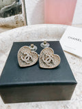 Pre-Owned Chanel Rhinestone Heart CC 23P Stud Earrings