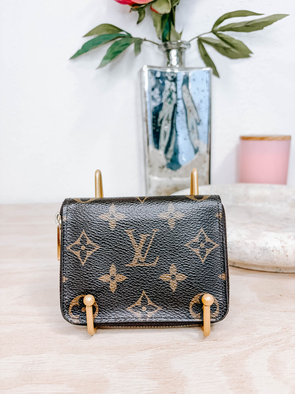 Pre-Owned Louis Vuitton Monogram Zippy Coin Purse