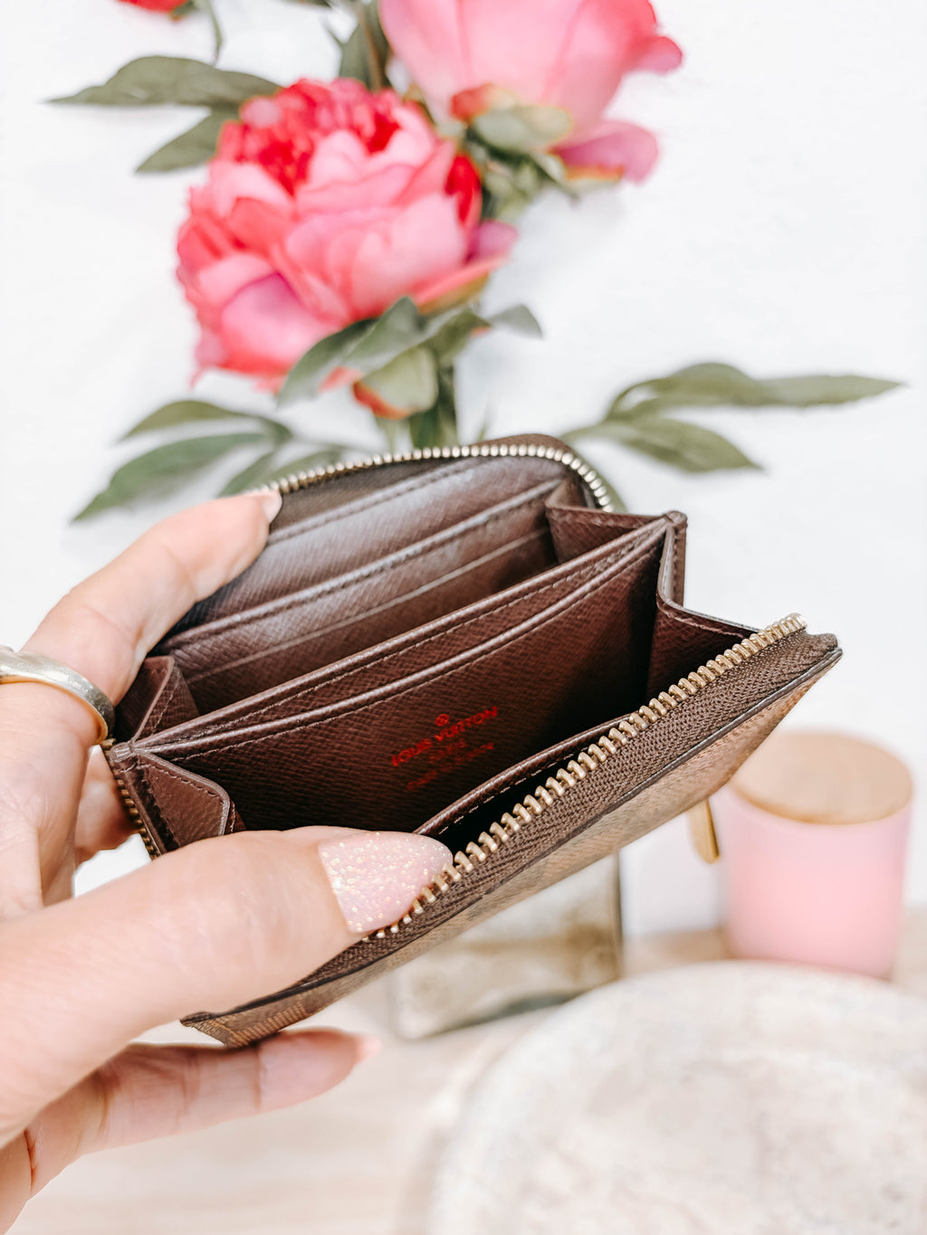Pre-Owned Louis Vuitton Damier Ebene Zippy Coin Purse