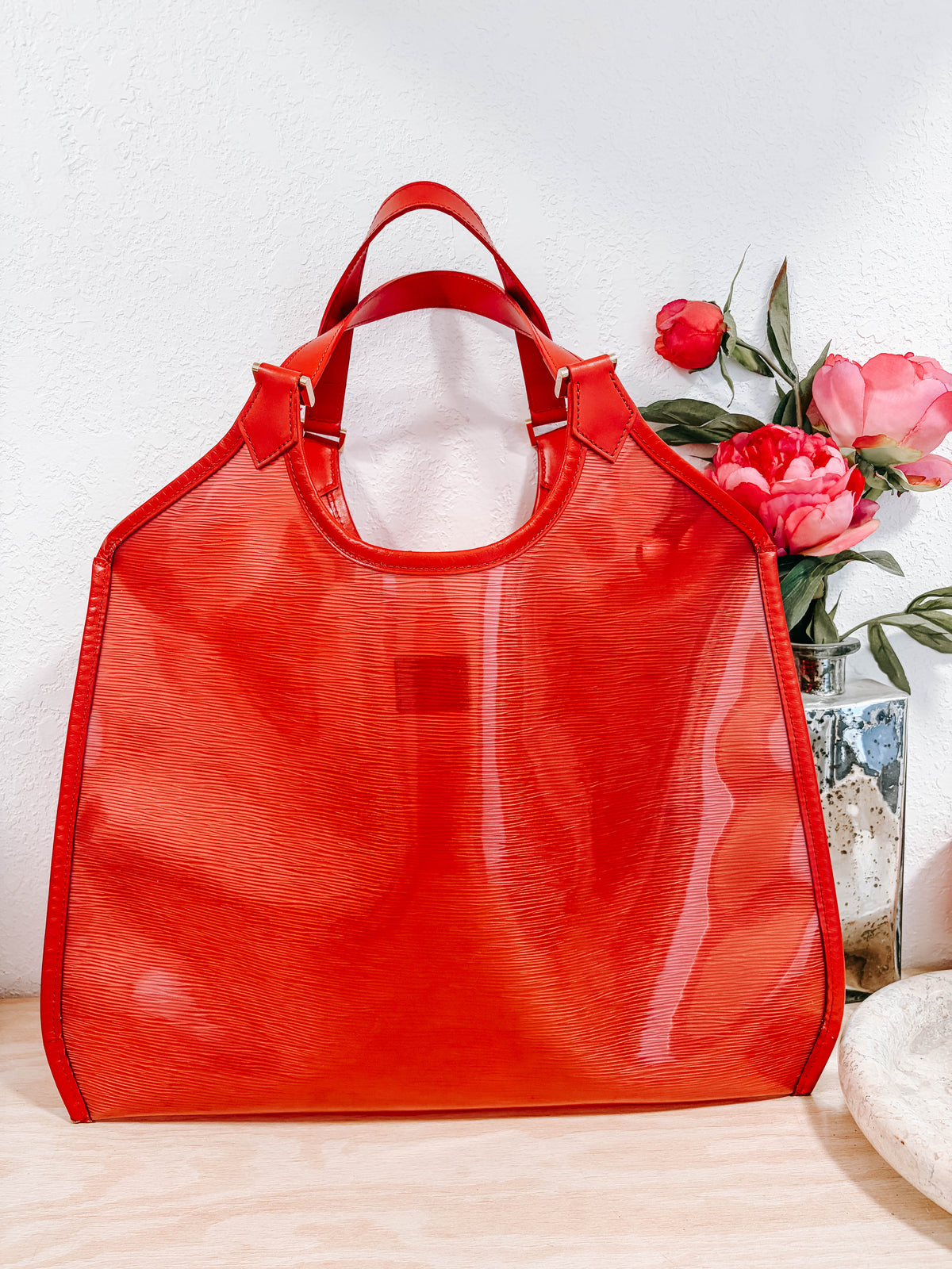 Pre-Owned Louis Vuitton Red Epi Leather Texture PVC and Leather LV Embossed Beach Bag