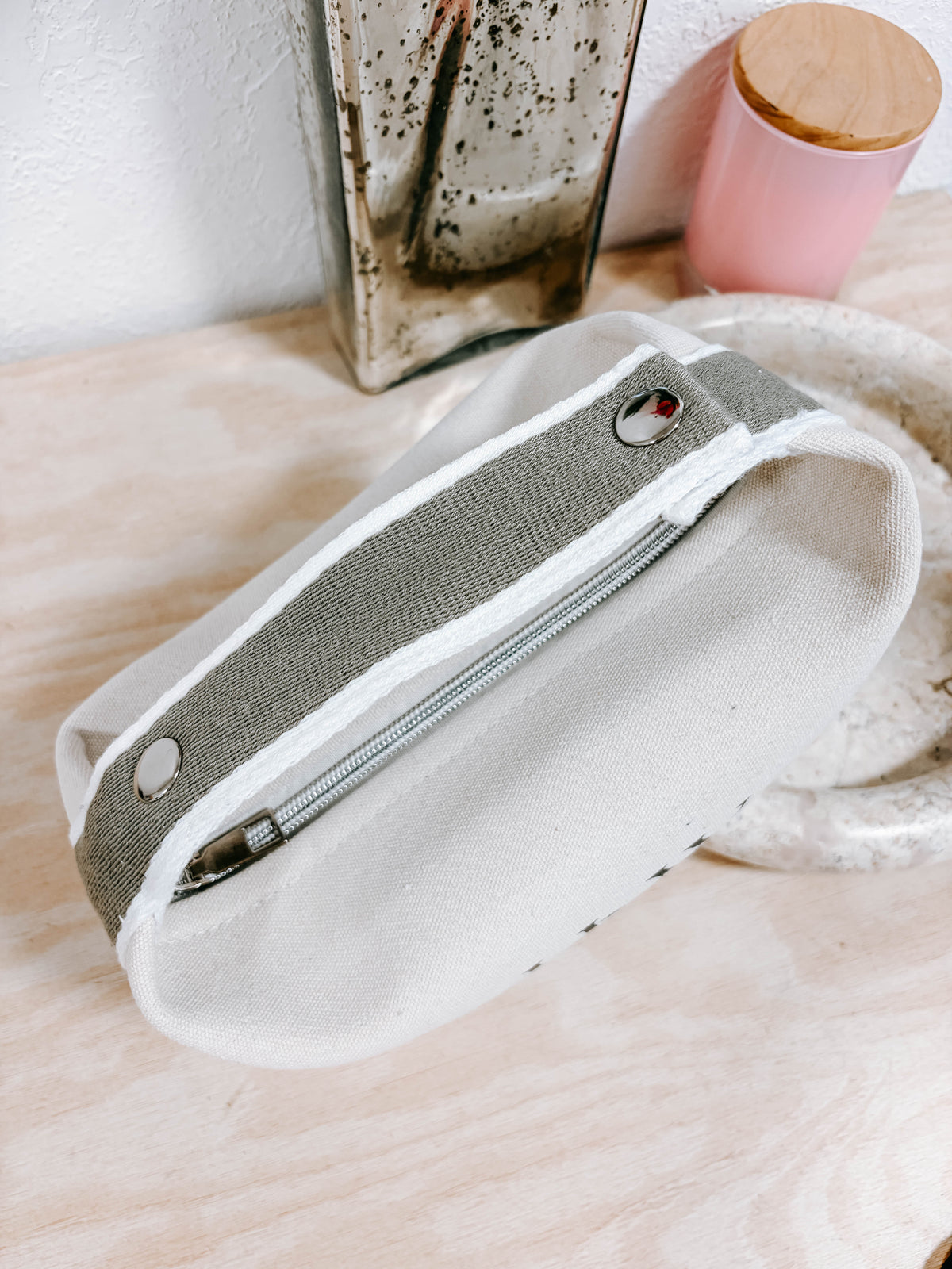 HNW Luxury Cotton Canvas Cosmetic Travel Pouch