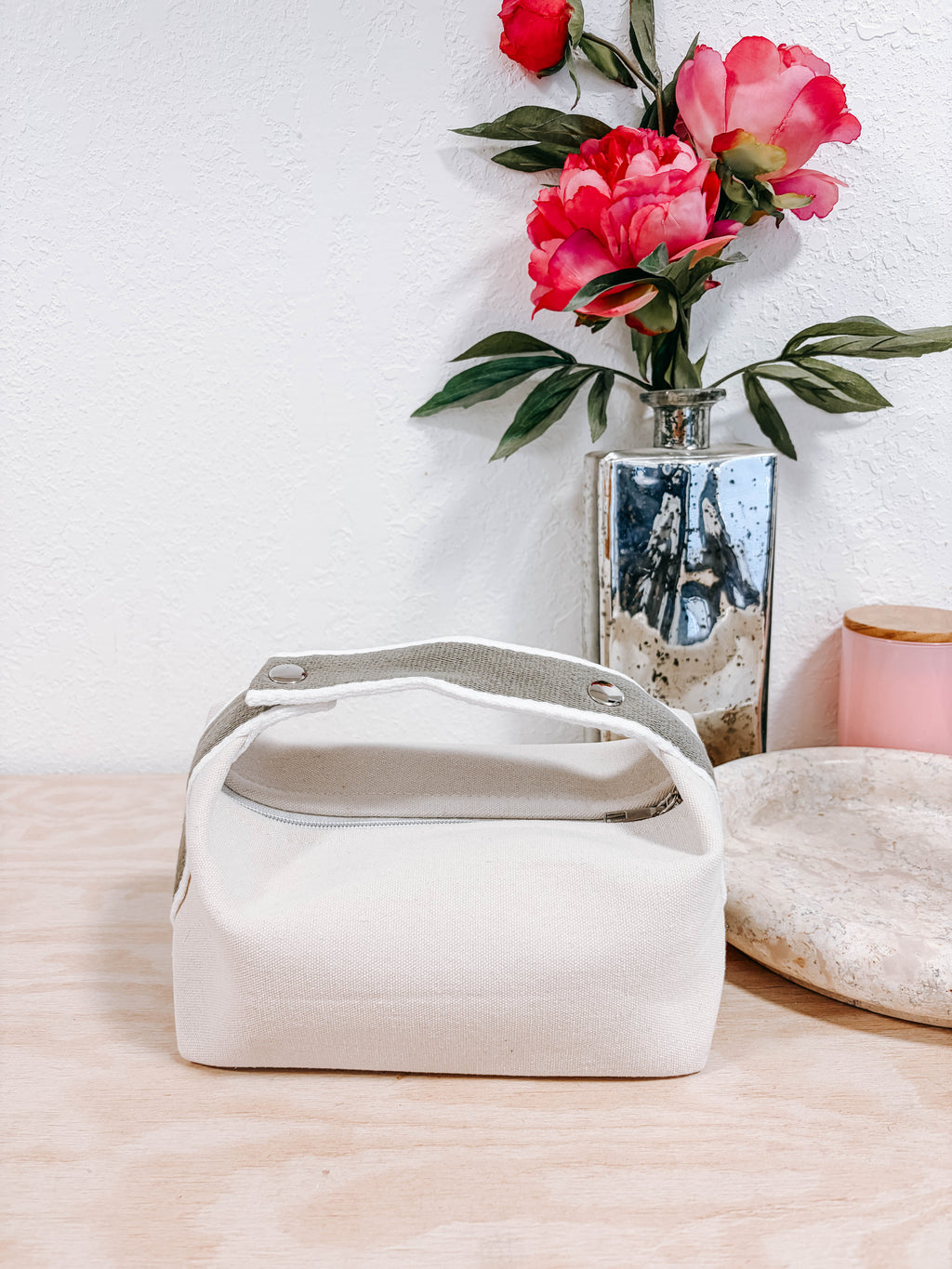 HNW Luxury Cotton Canvas Cosmetic Travel Pouch